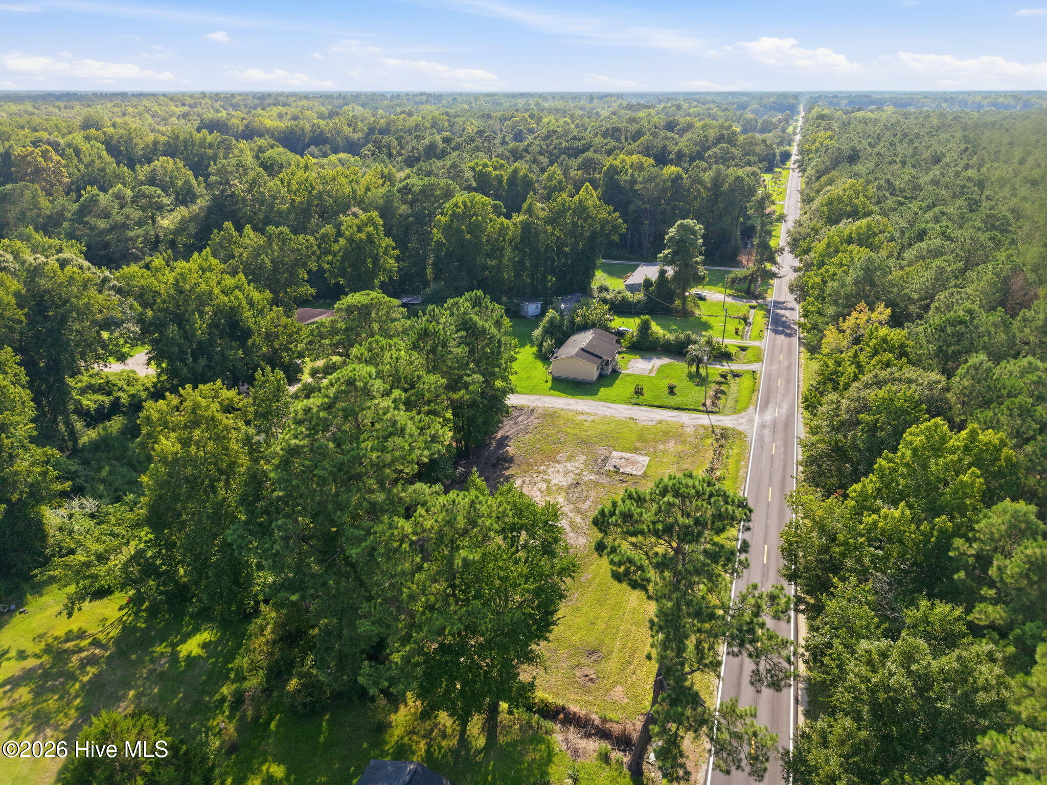1140 New Road Property Photo 16