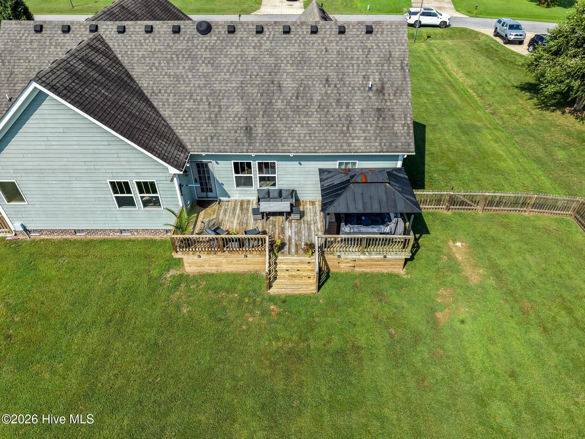 121 Algonquin Trail Property Photo 7
