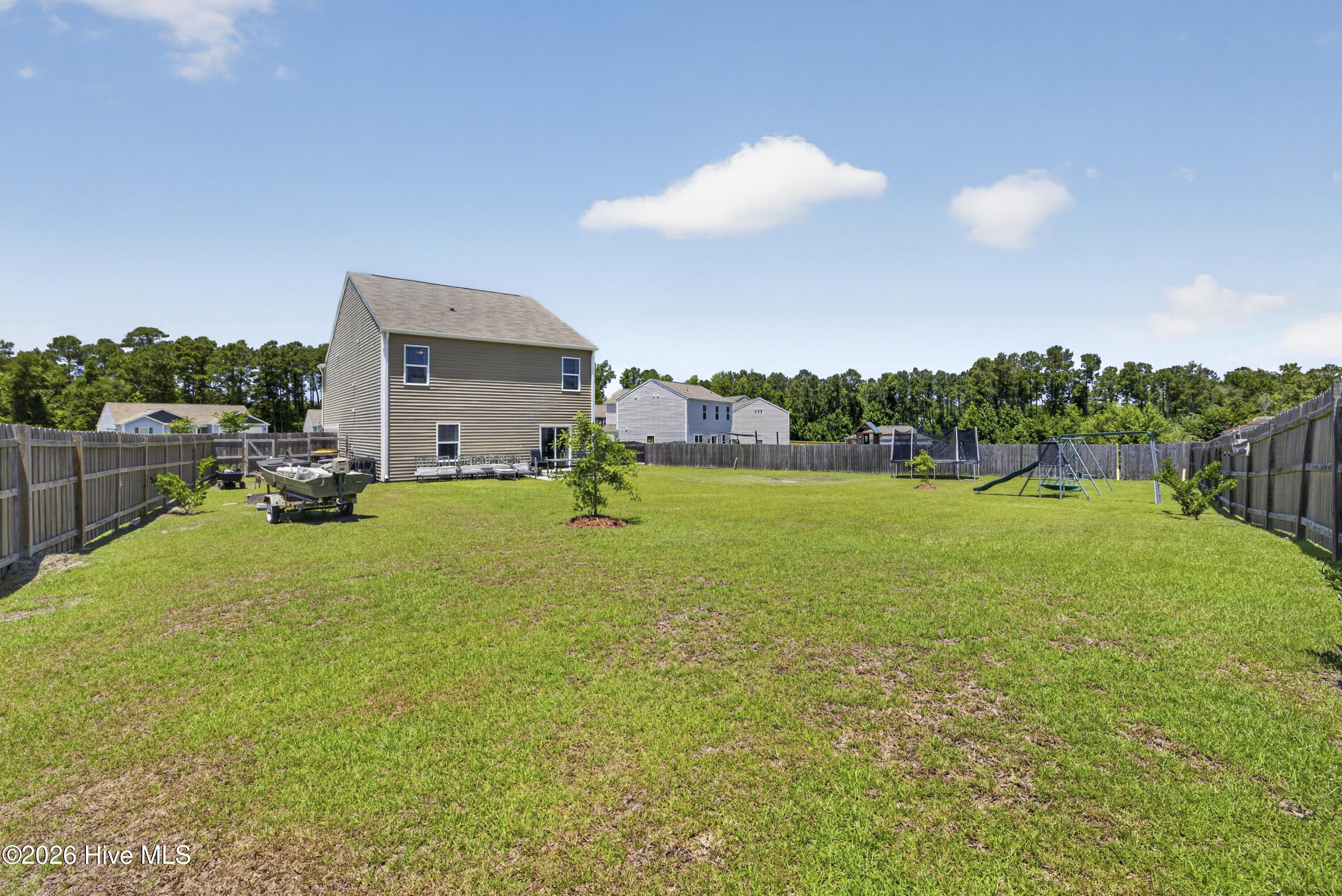 10 Evian Court Property Photo 4