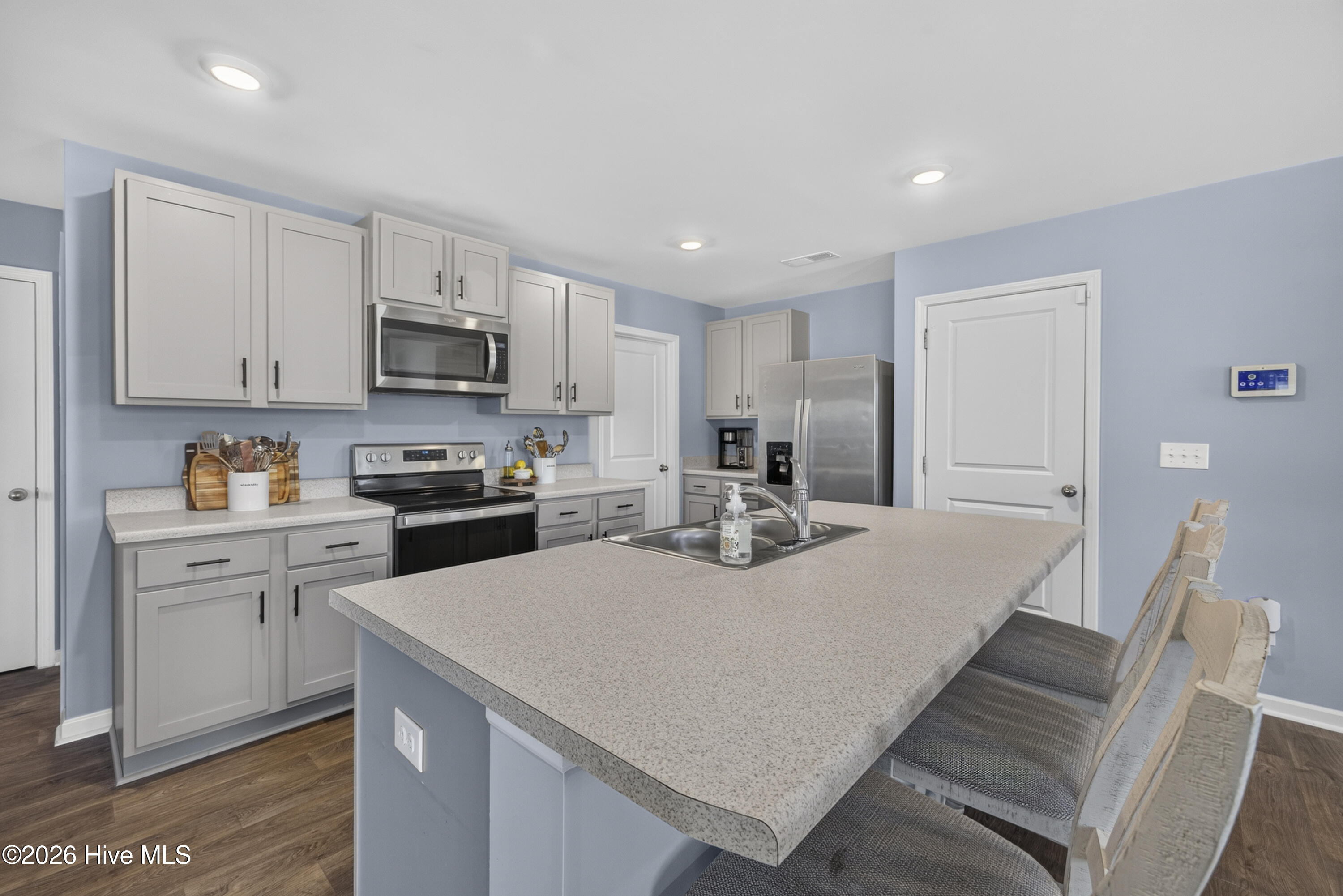 10 Evian Court Property Photo 14