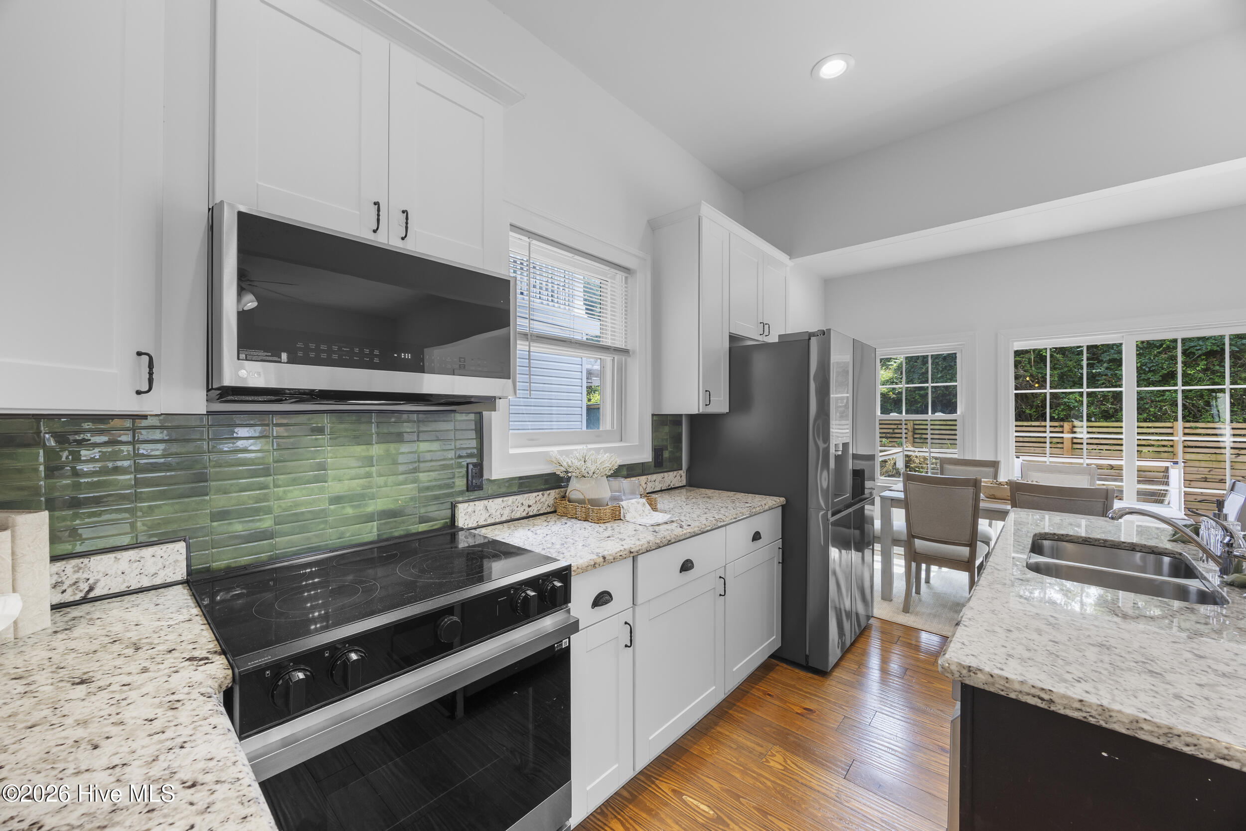 1416 Dock Street Property Photo 23