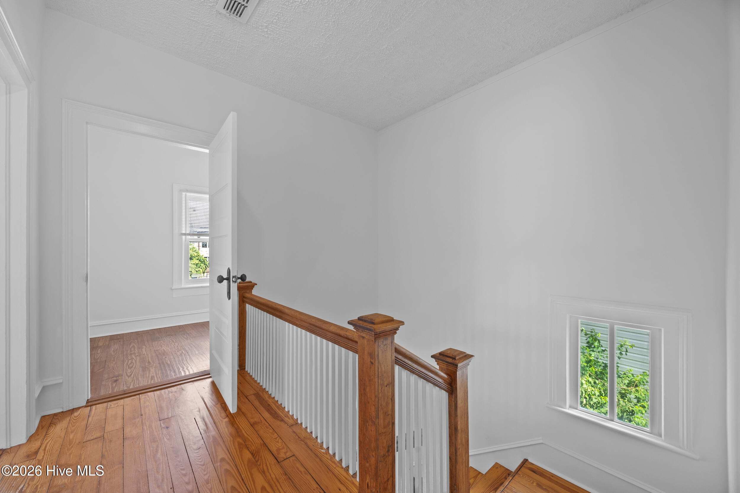 1416 Dock Street Property Photo 25