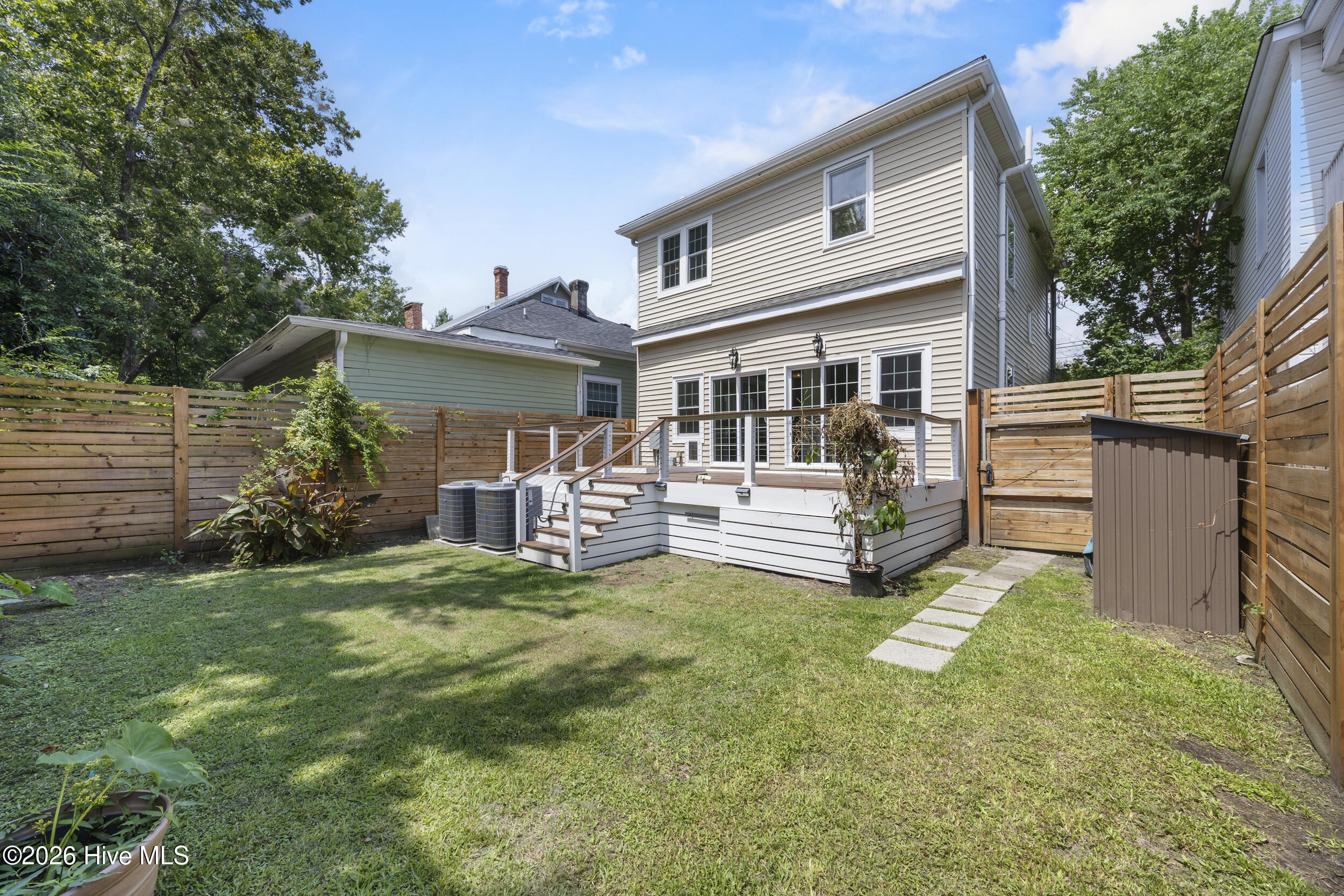 1416 Dock Street Property Photo 31