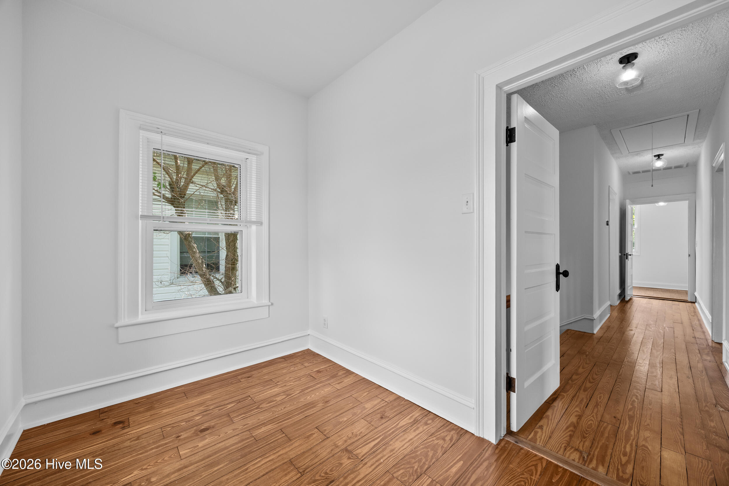1416 Dock Street Property Photo 35