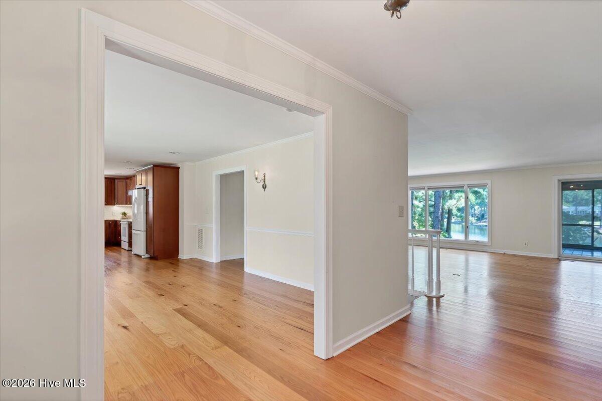 154 Pine Lake Drive Property Photo 7