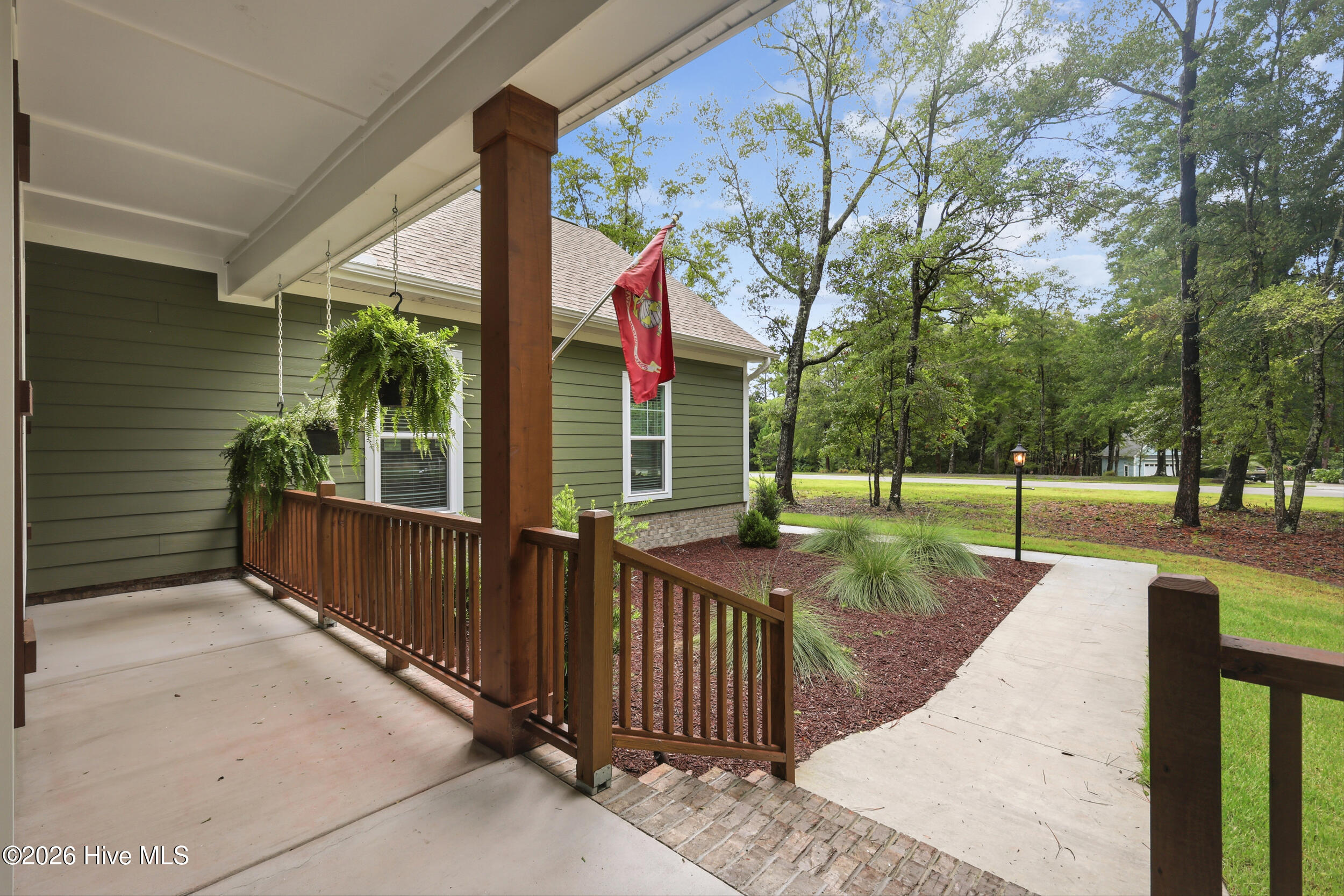 1812 Harbour Edge Lane Sw Property Photo 4