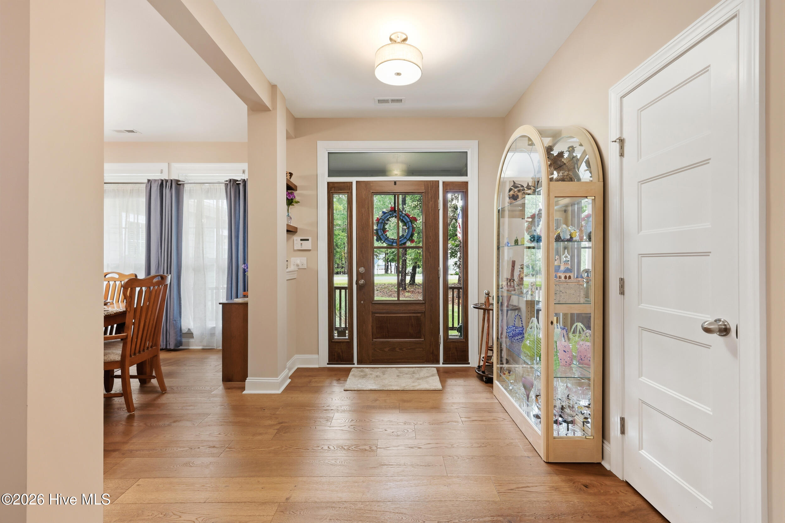 1812 Harbour Edge Lane Sw Property Photo 6
