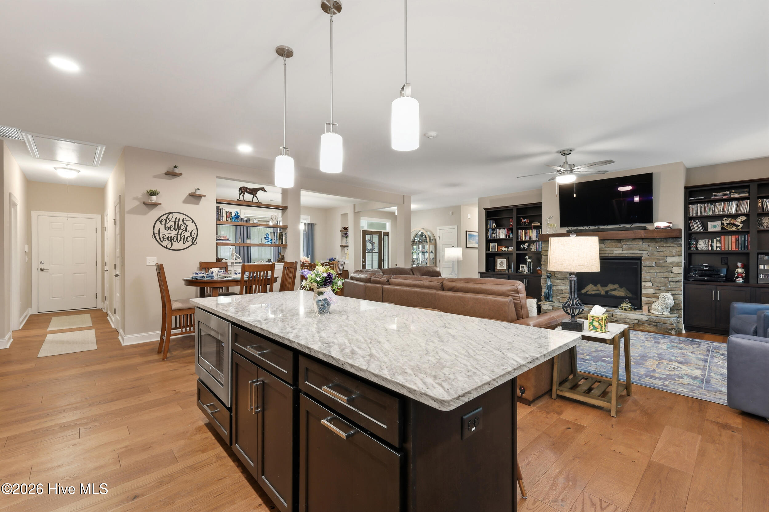 1812 Harbour Edge Lane Sw Property Photo 16