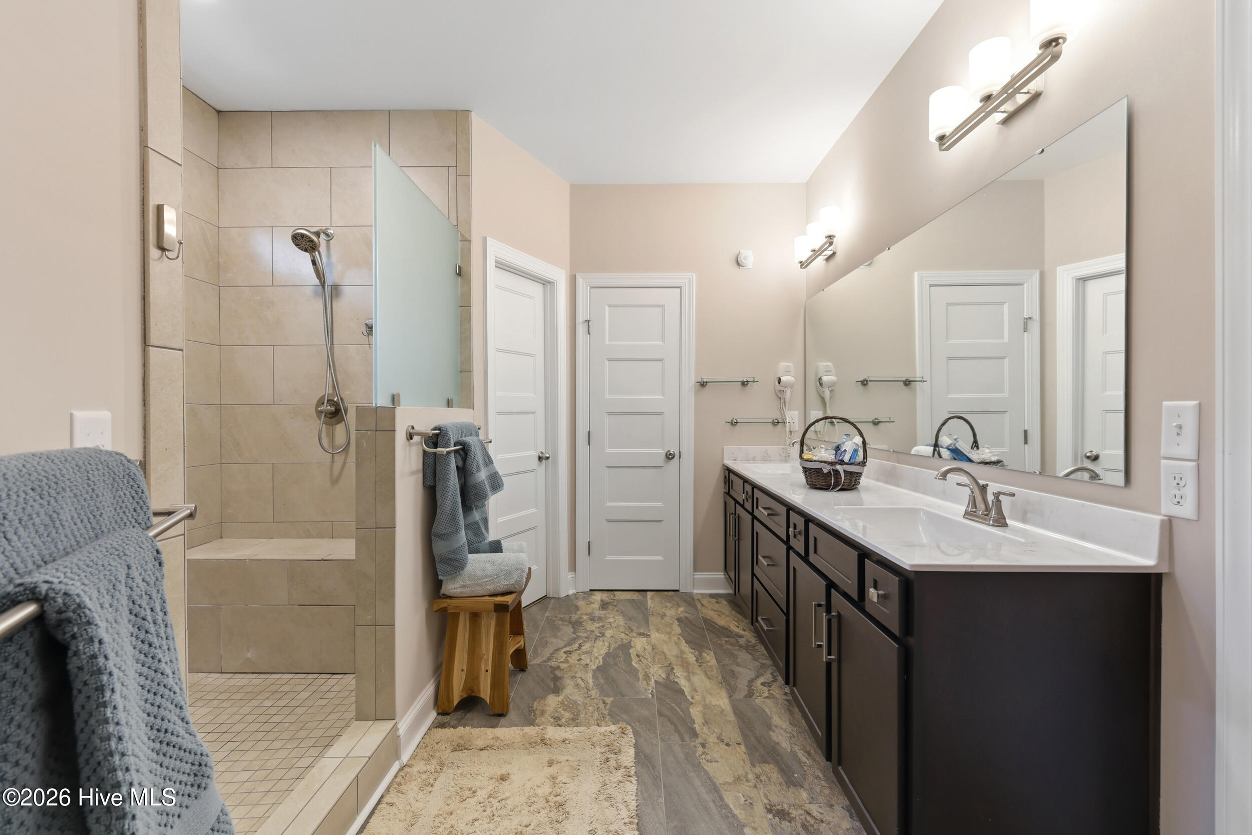 1812 Harbour Edge Lane Sw Property Photo 27