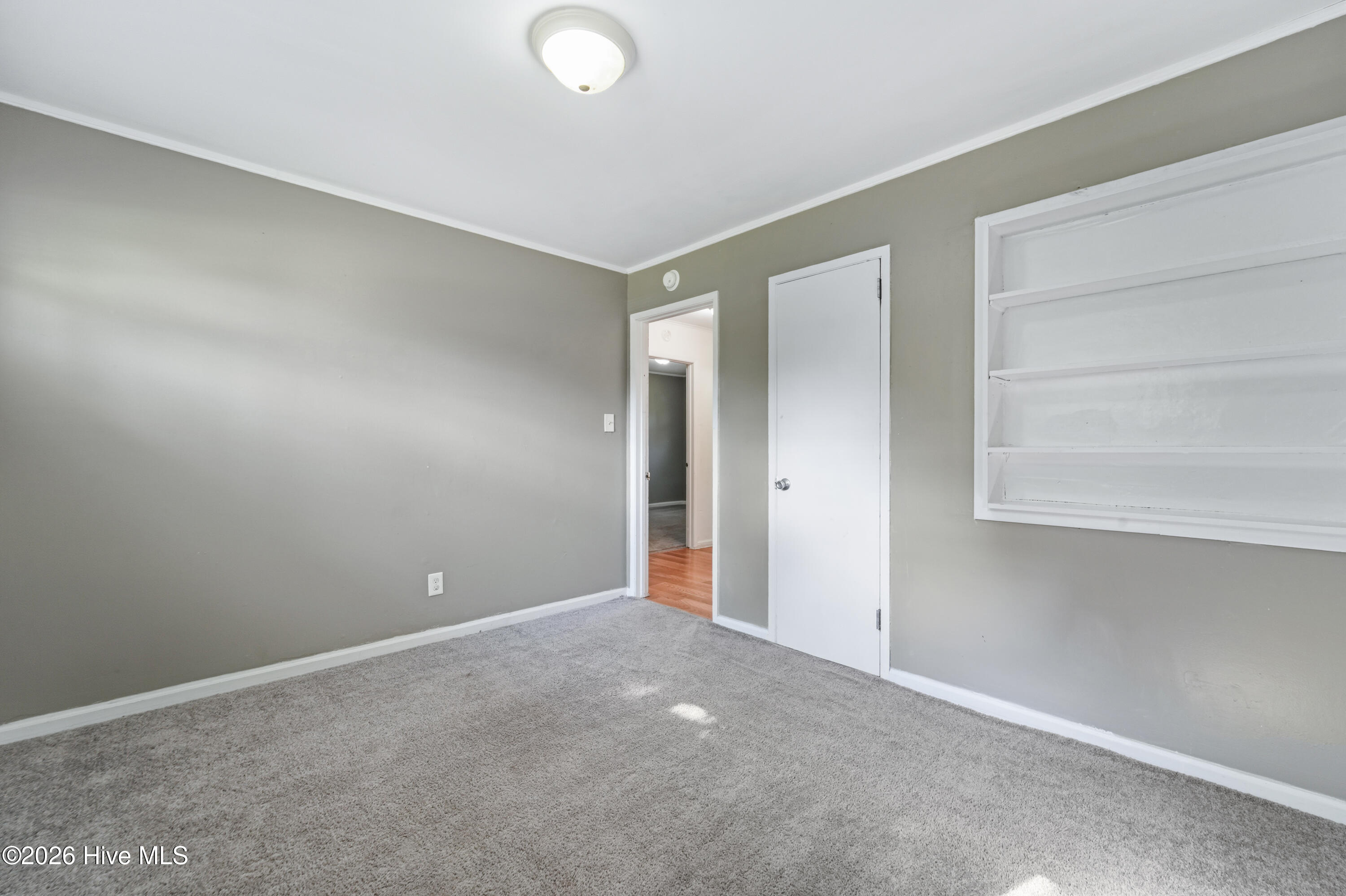 613 Elm Street Property Photo 15