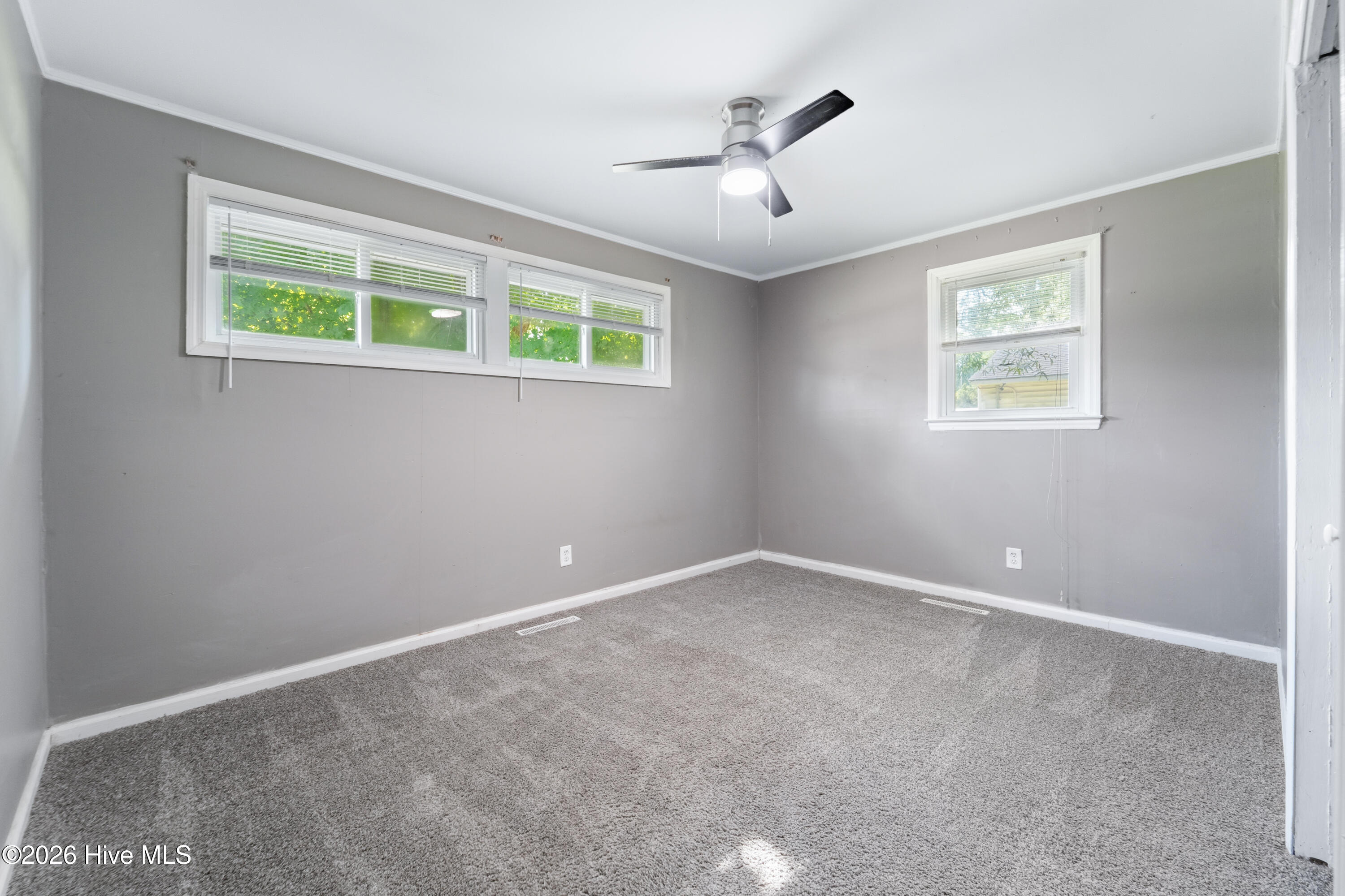 613 Elm Street Property Photo 16