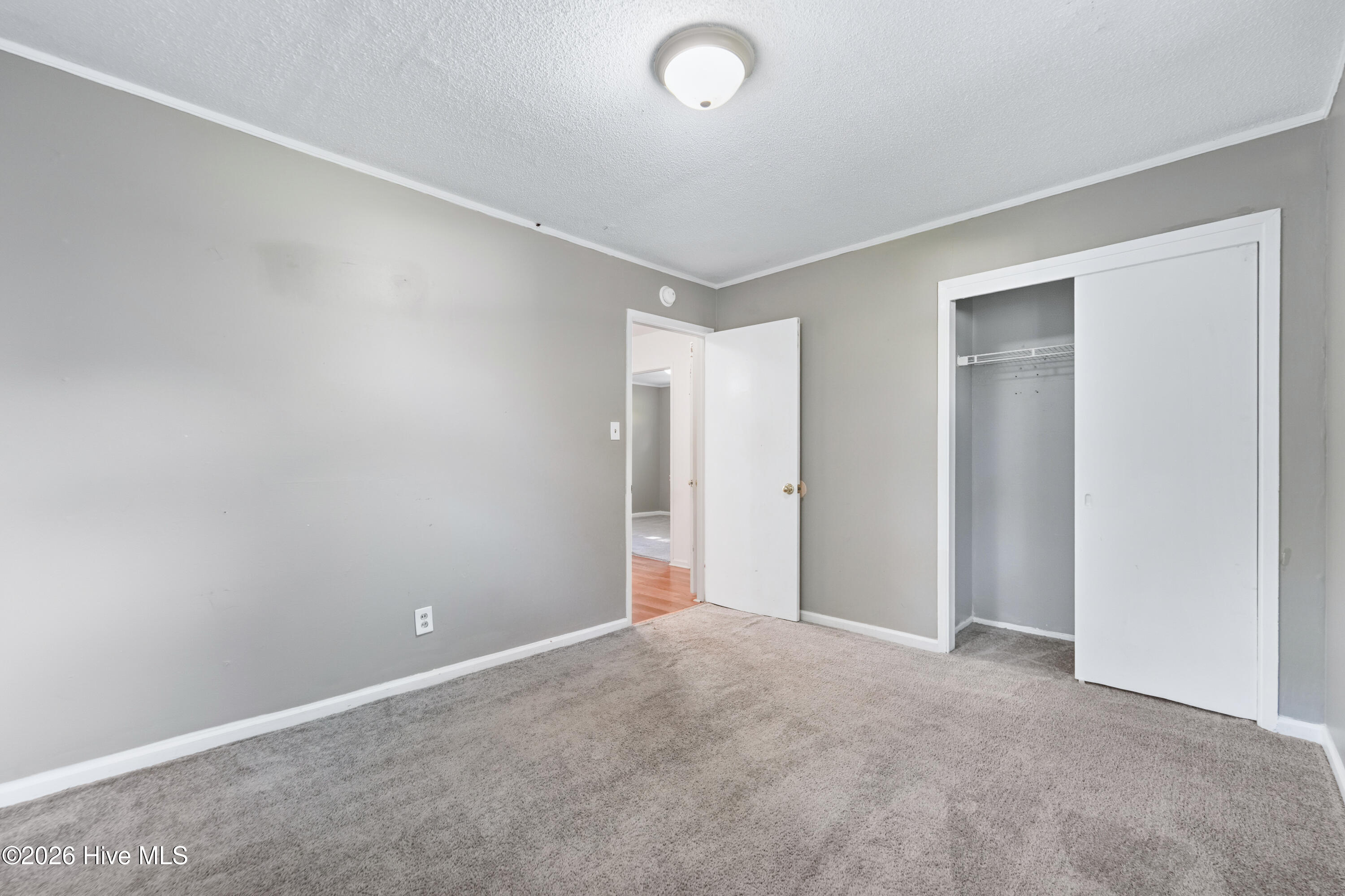 613 Elm Street Property Photo 22