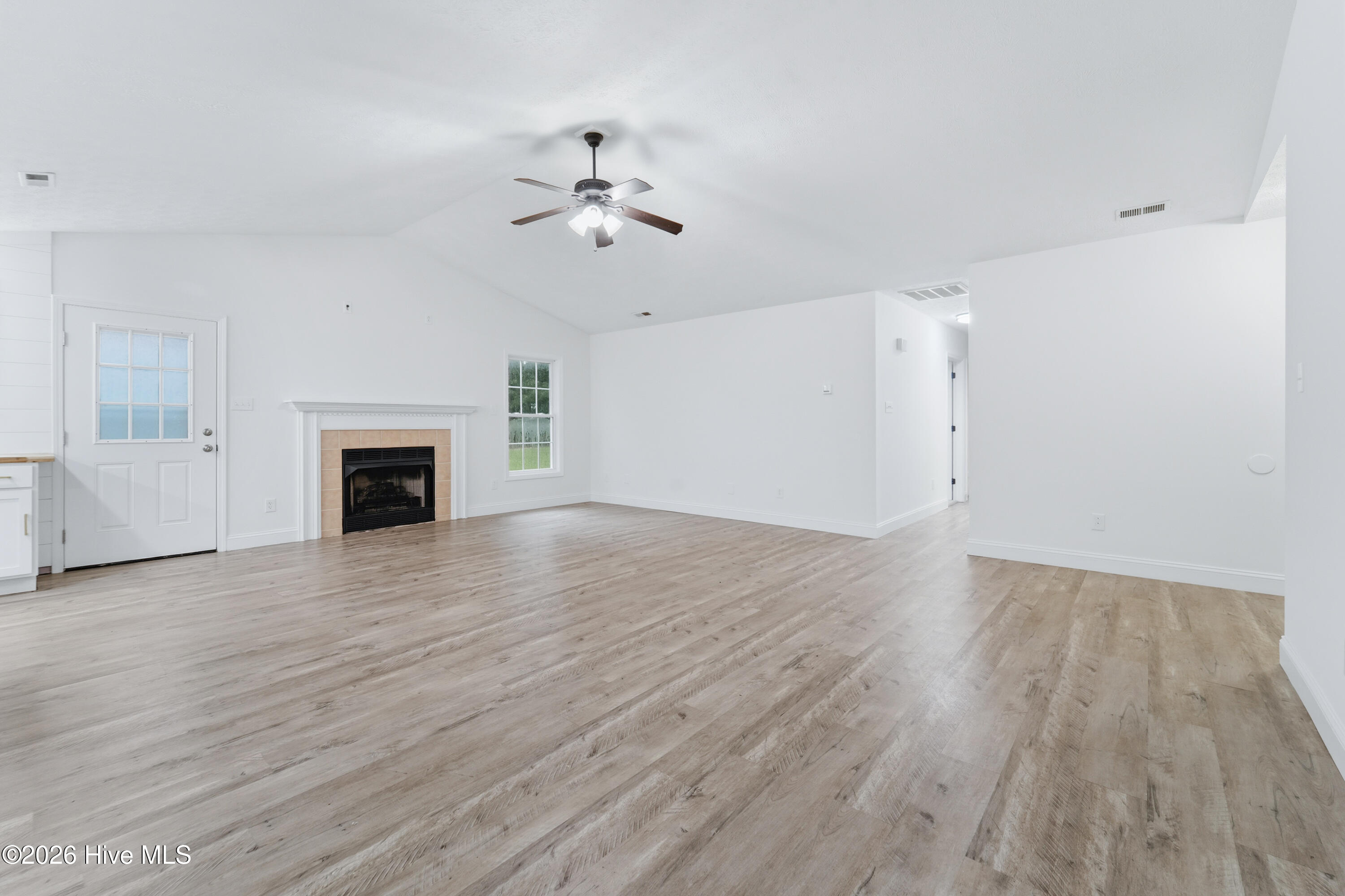 108 Jacqueline Drive Property Photo 6