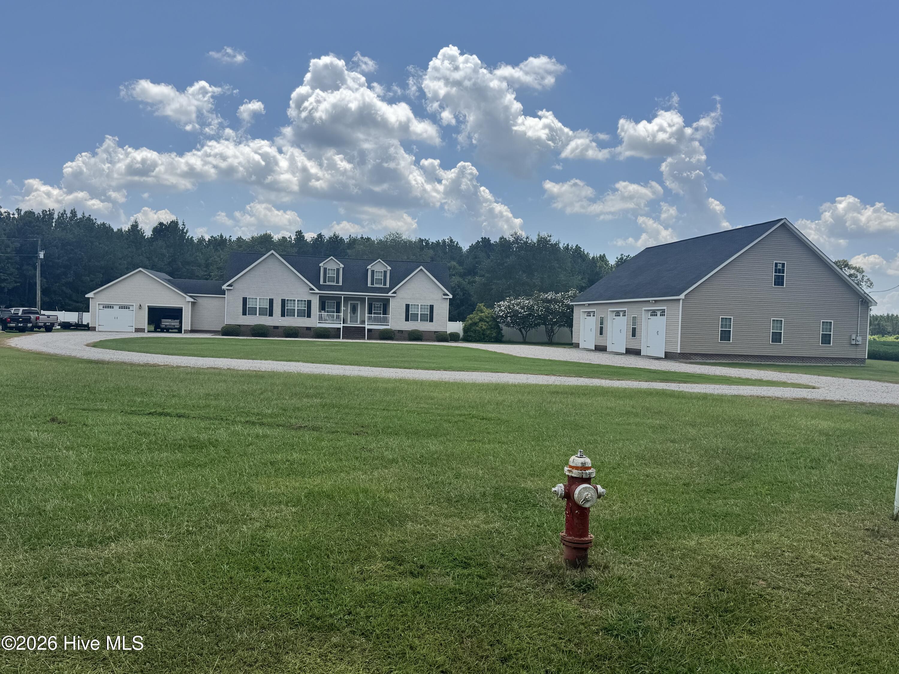 4424 Yank Road Property Photo 1