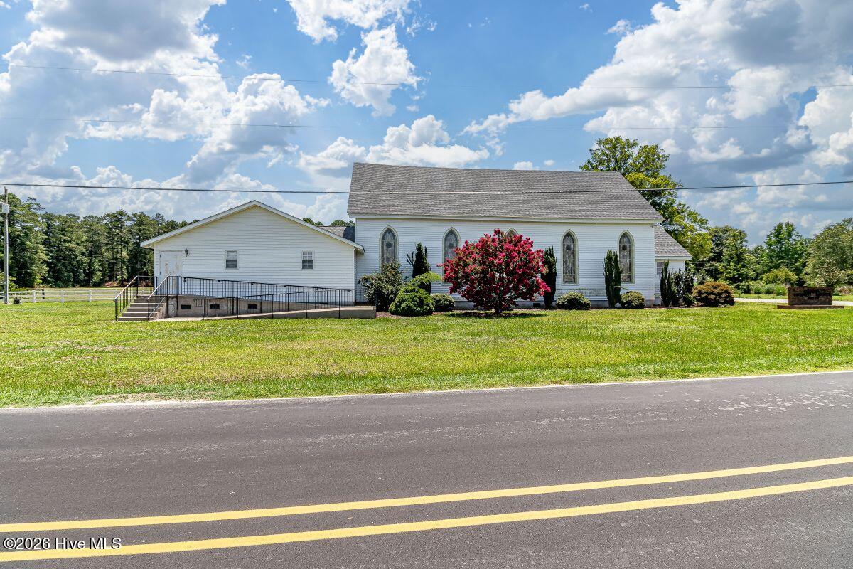 1764 Black Creek Road E Property Photo 35
