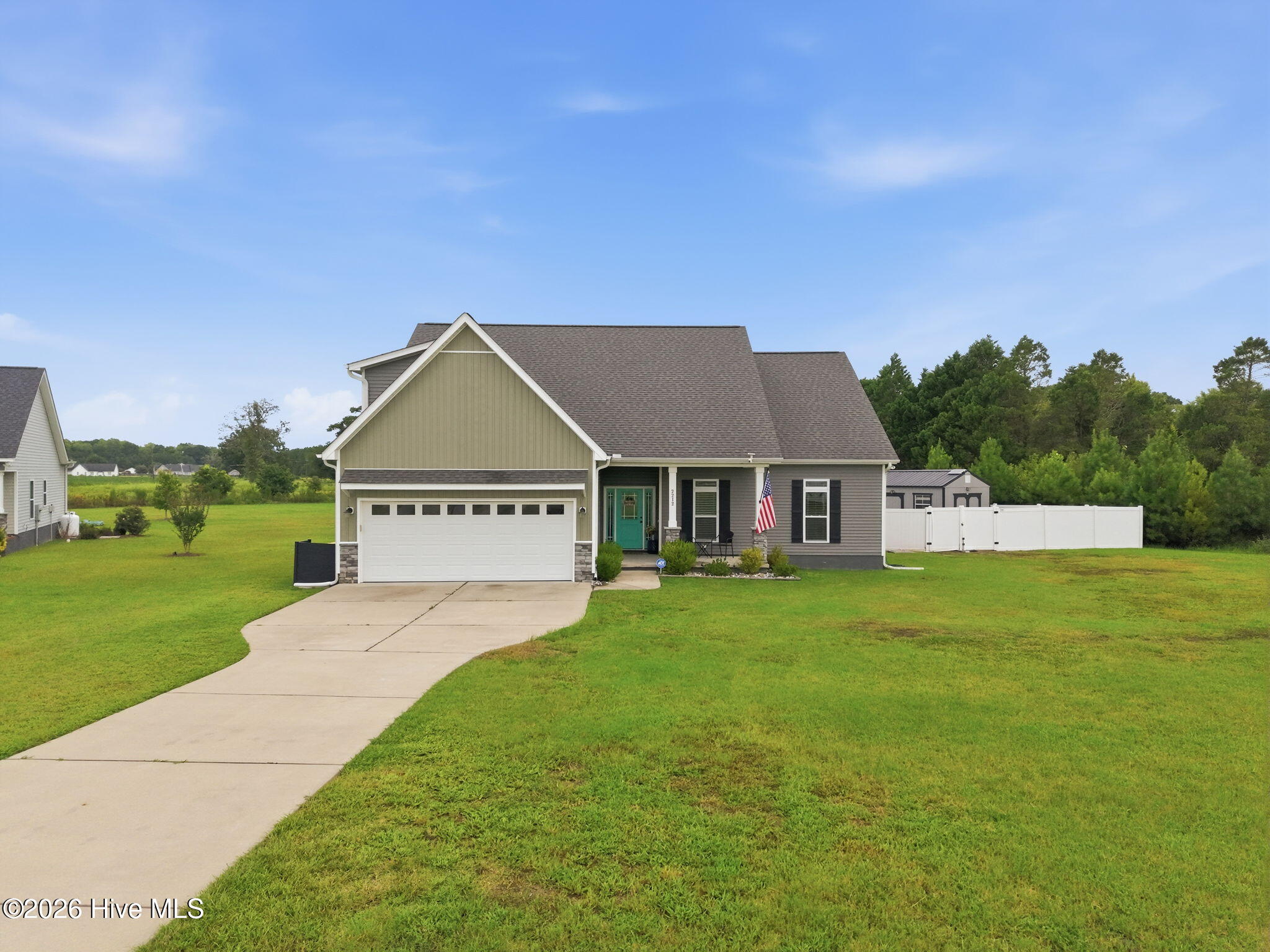 2212 Marinwood Court Property Photo 2