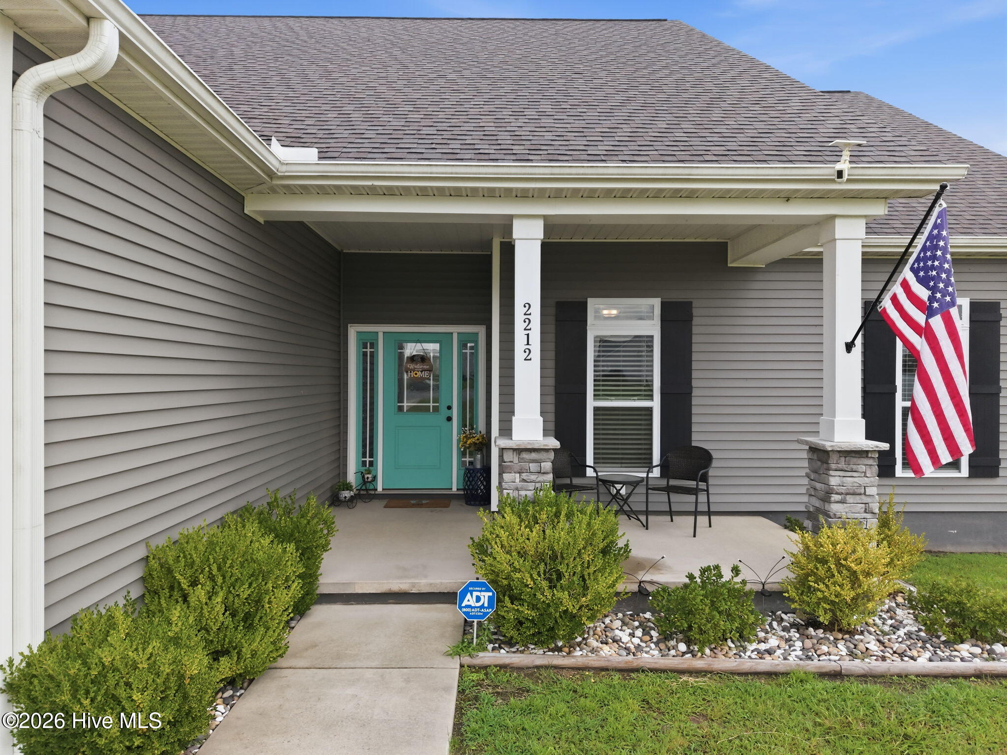 2212 Marinwood Court Property Photo 5