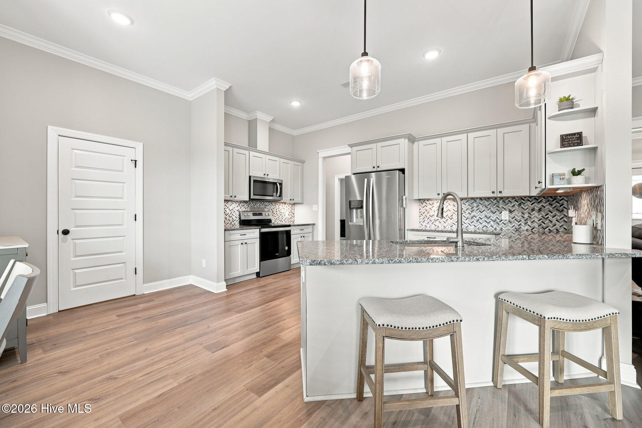 2212 Marinwood Court Property Photo 13
