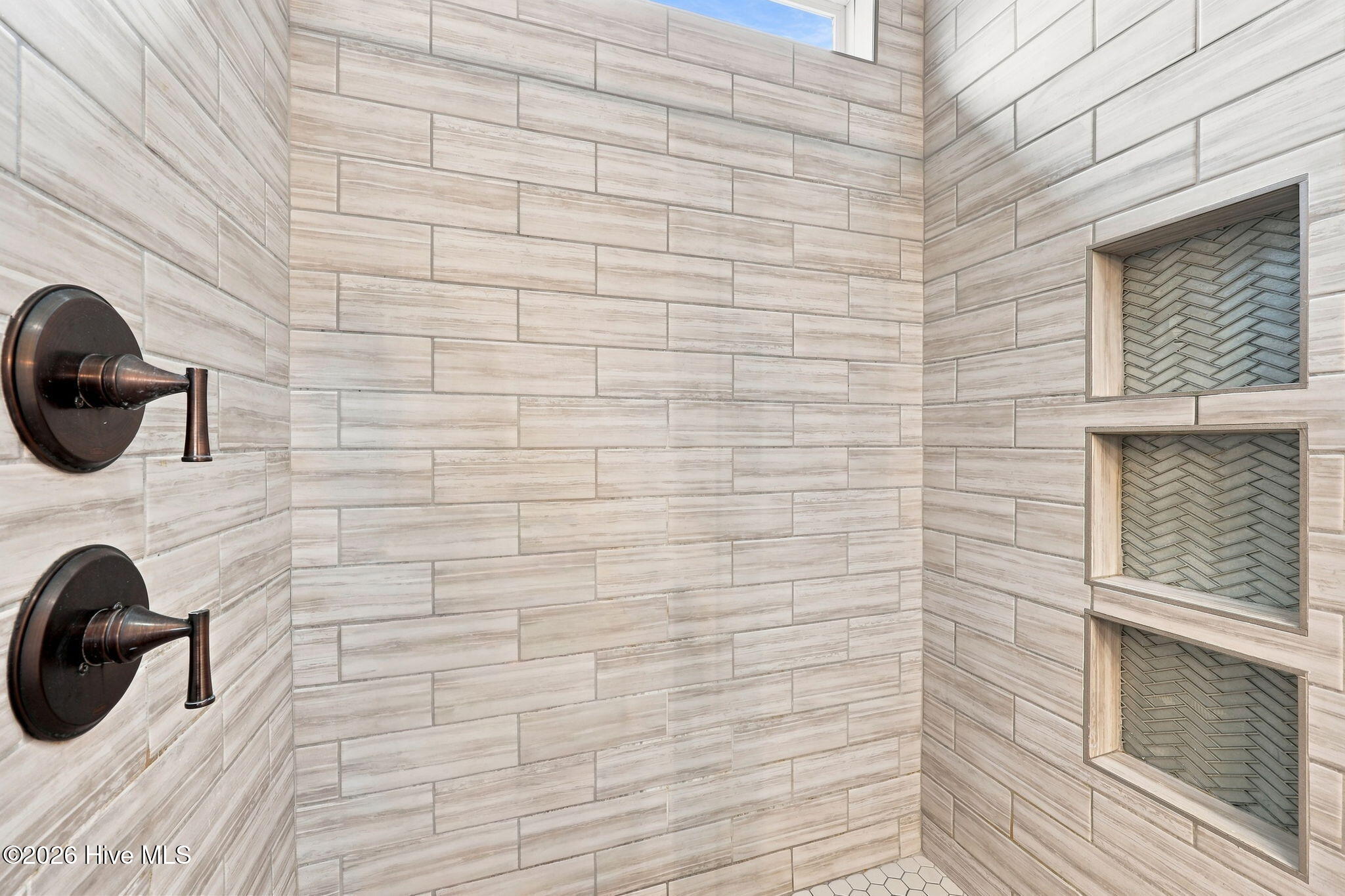 2212 Marinwood Court Property Photo 25