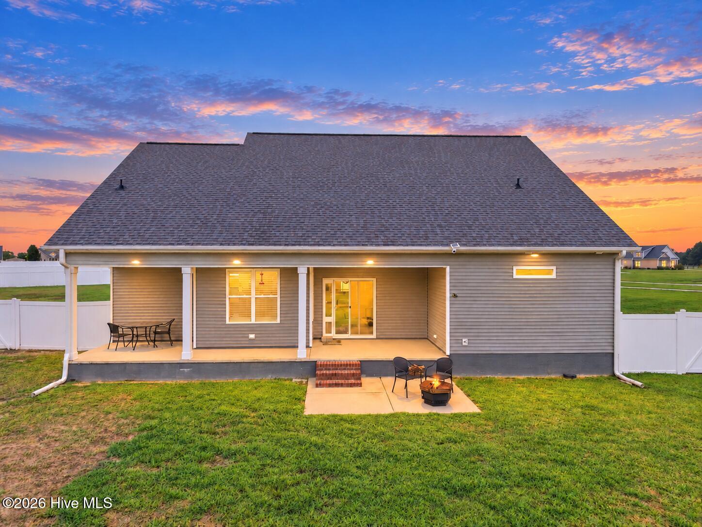 2212 Marinwood Court Property Photo 49
