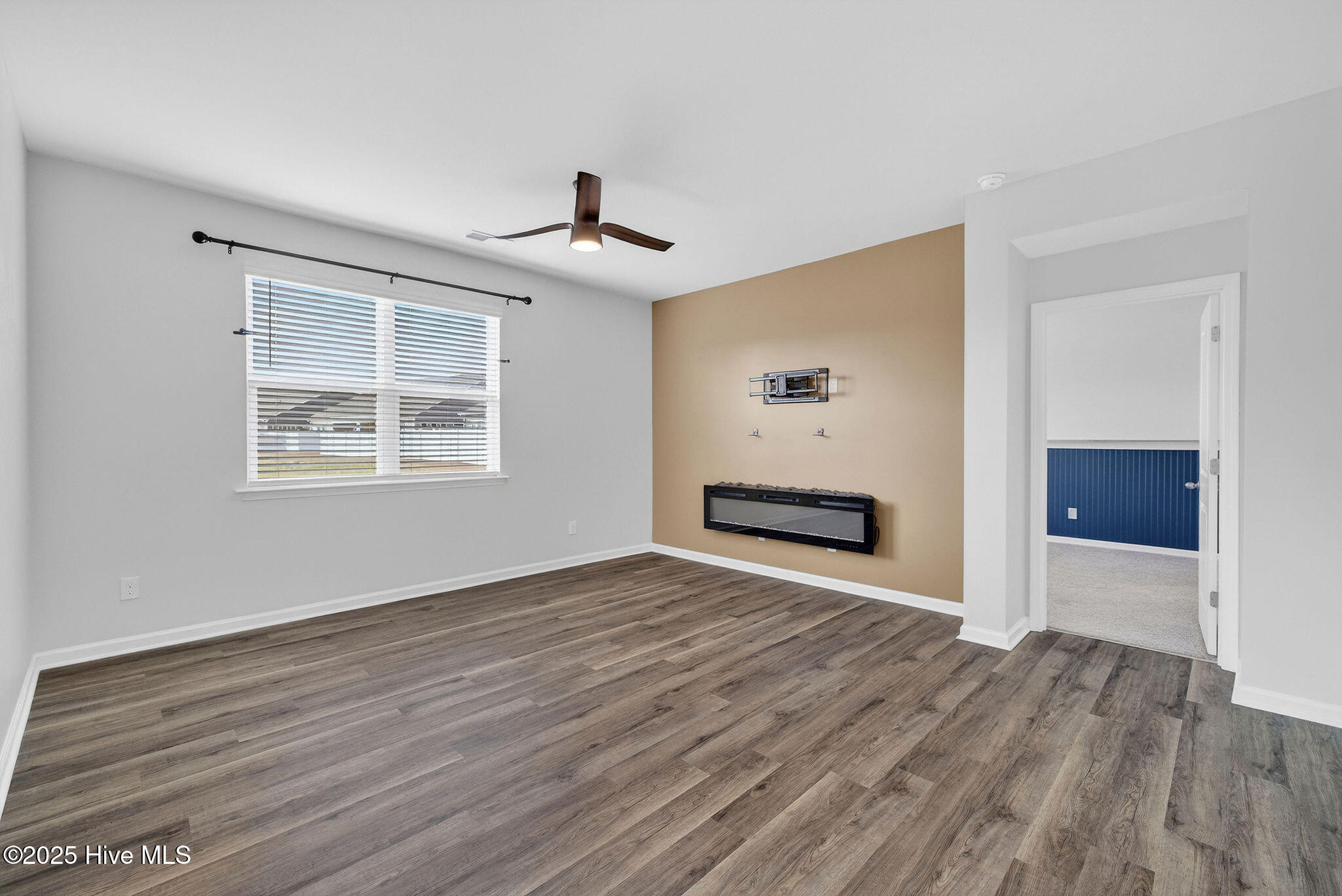 2039 Willowleaf Drive Property Photo 18