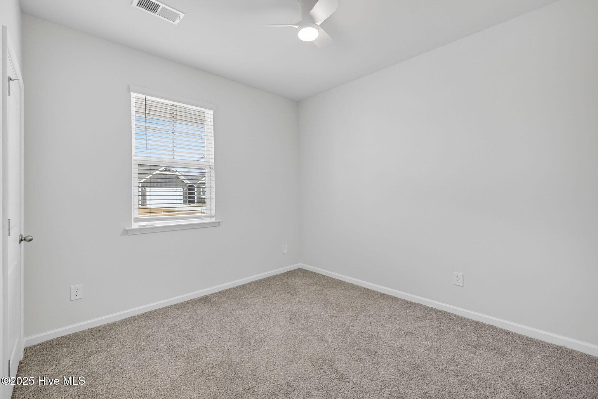 2039 Willowleaf Drive Property Photo 28