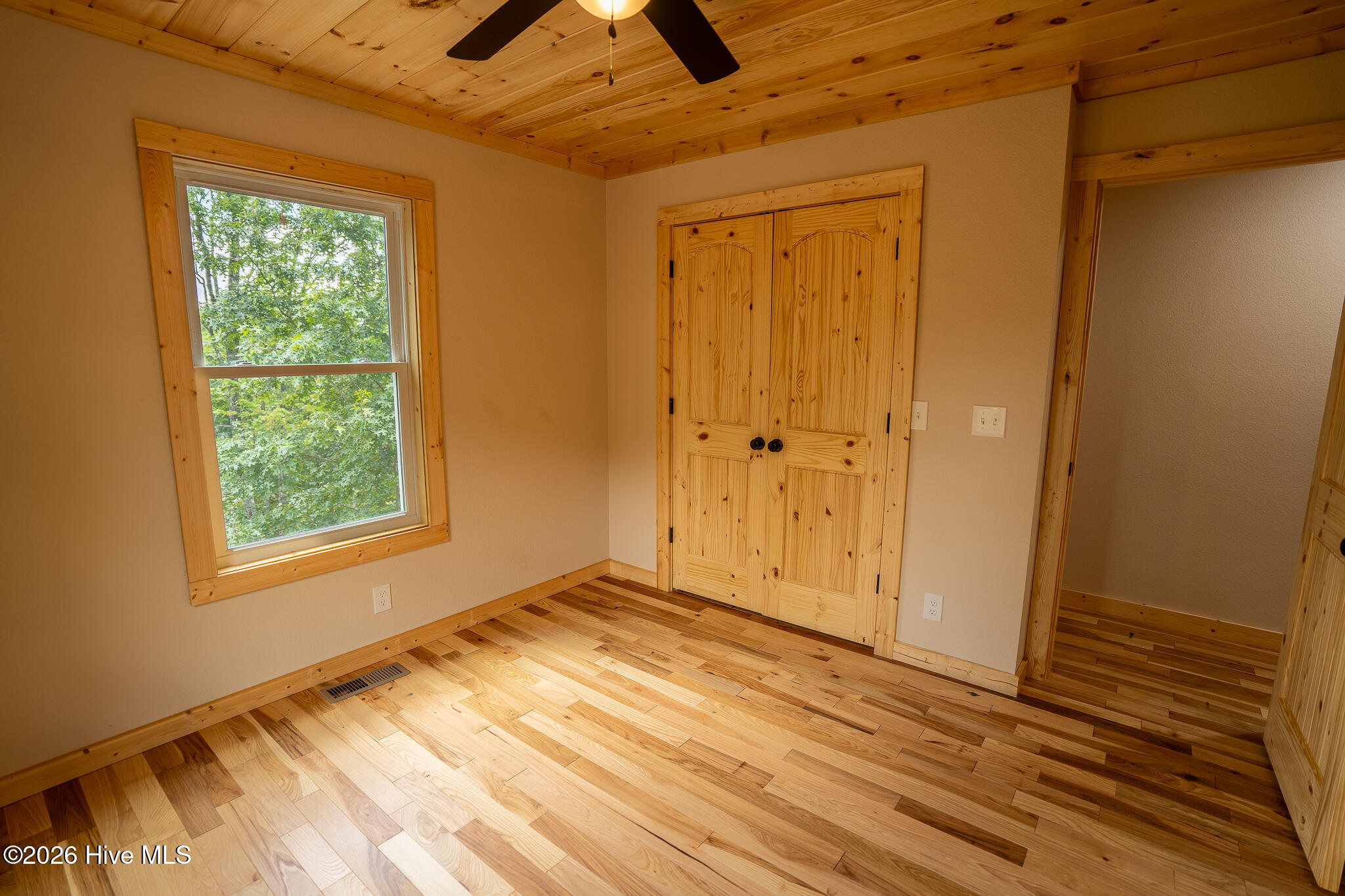 440 Marble Mountain Road Property Photo 17