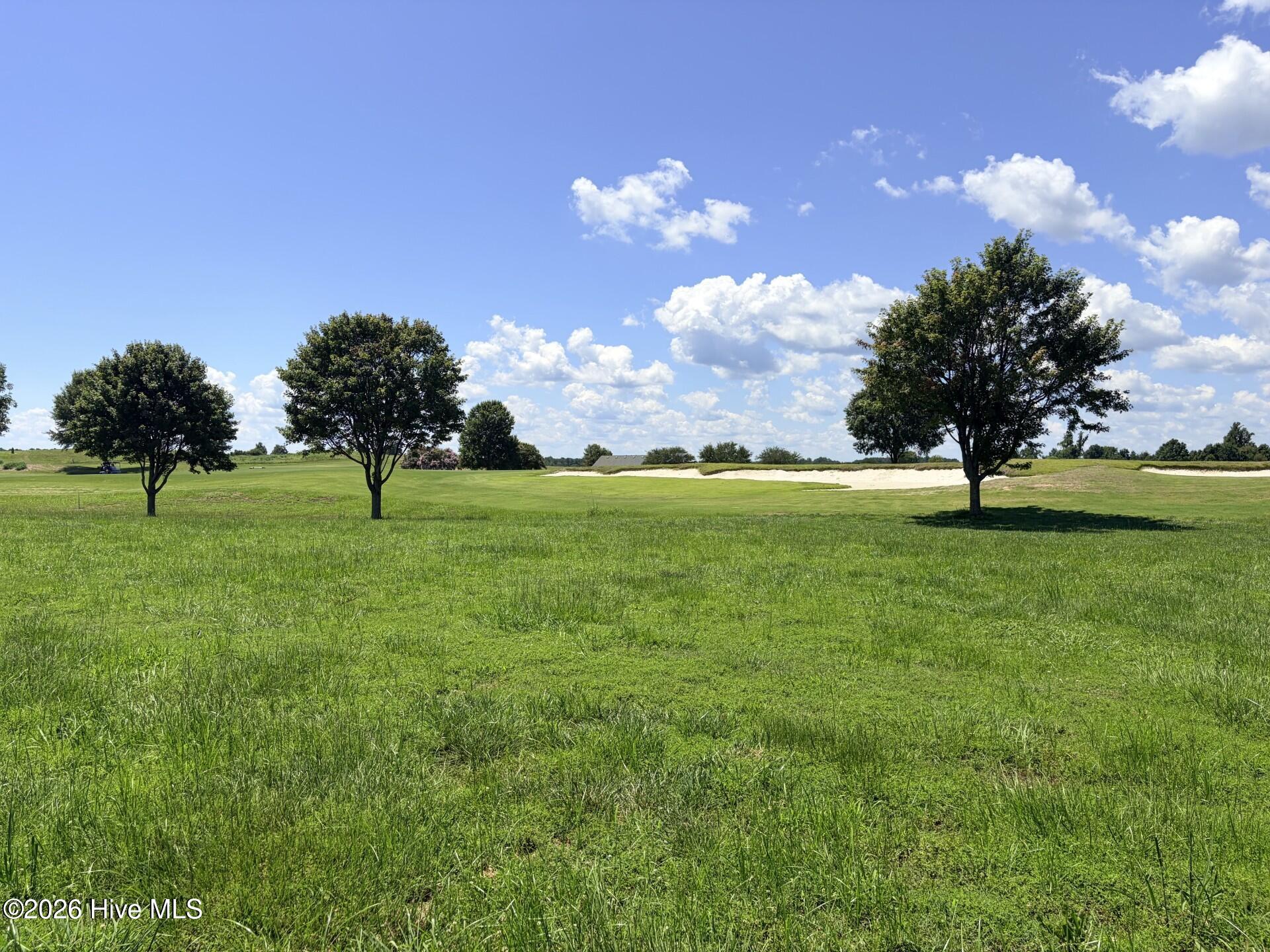 104-106 296 Regency Circle Property Photo 4