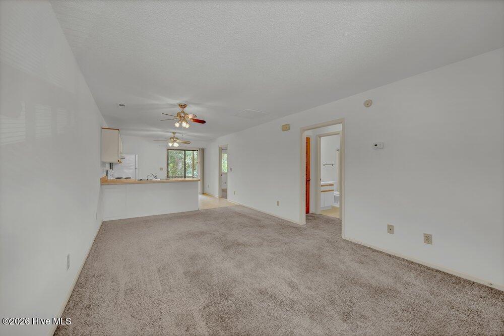 522 S Kerr Avenue Apt 32 Property Photo 4
