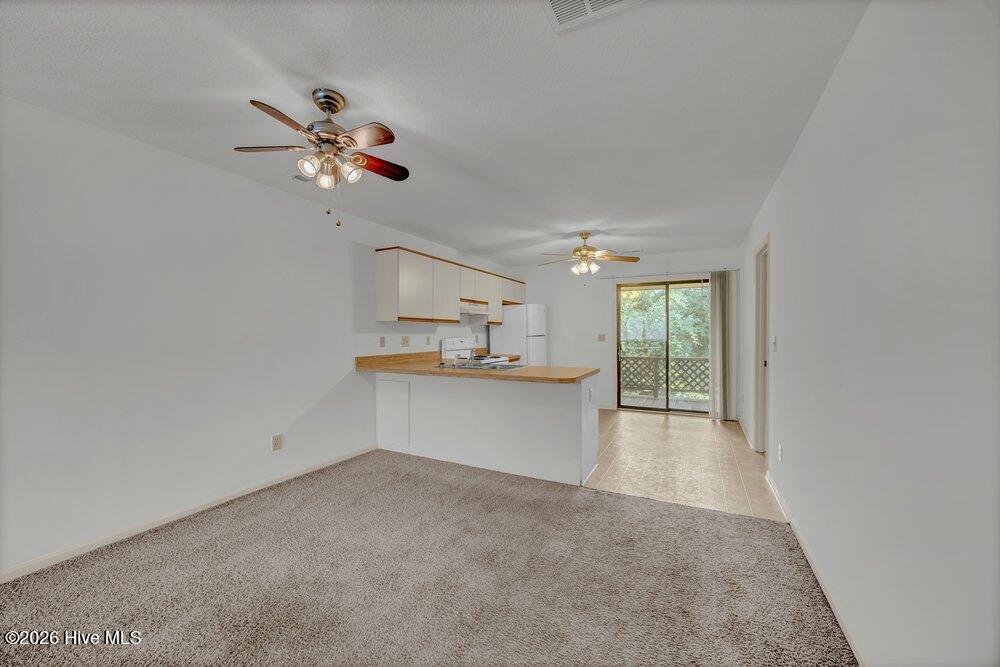 522 S Kerr Avenue Apt 32 Property Photo 7