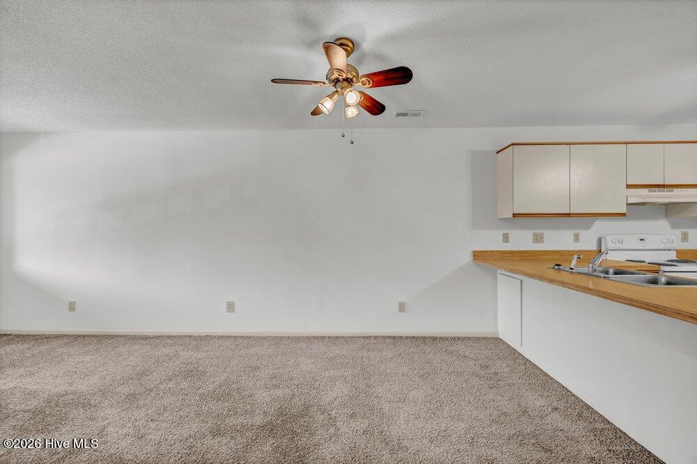 522 S Kerr Avenue Apt 32 Property Photo 8