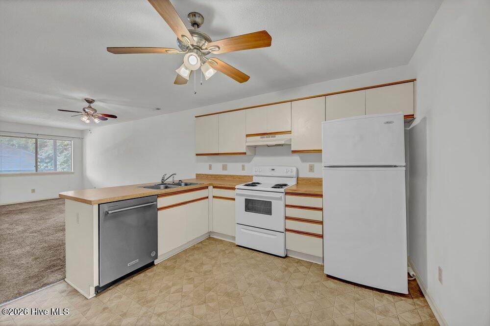 522 S Kerr Avenue Apt 32 Property Photo 13