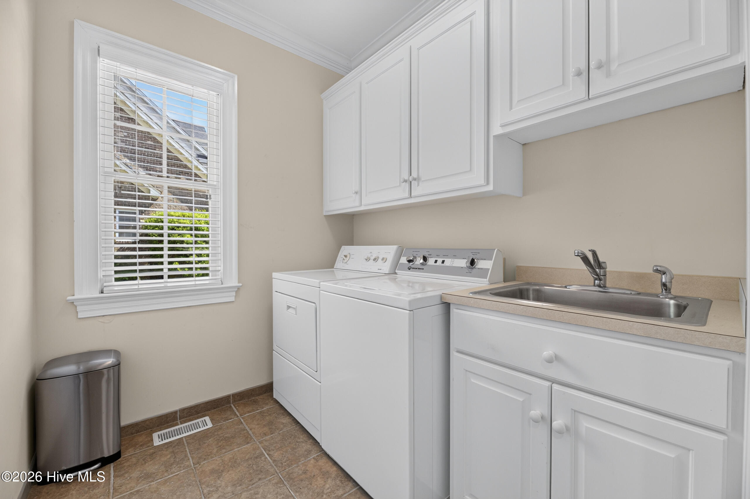 932 Chesapeake Place Property Photo 38