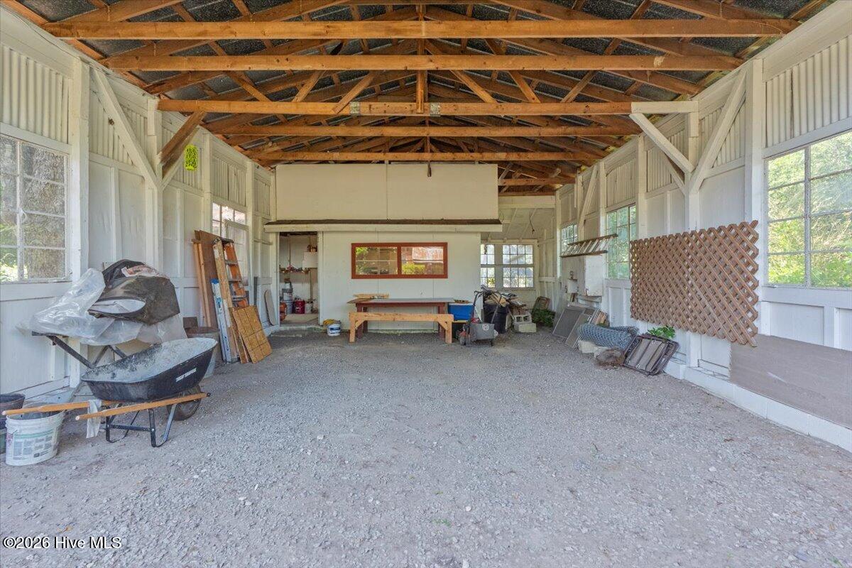 1941 Roys Lane Property Photo 33