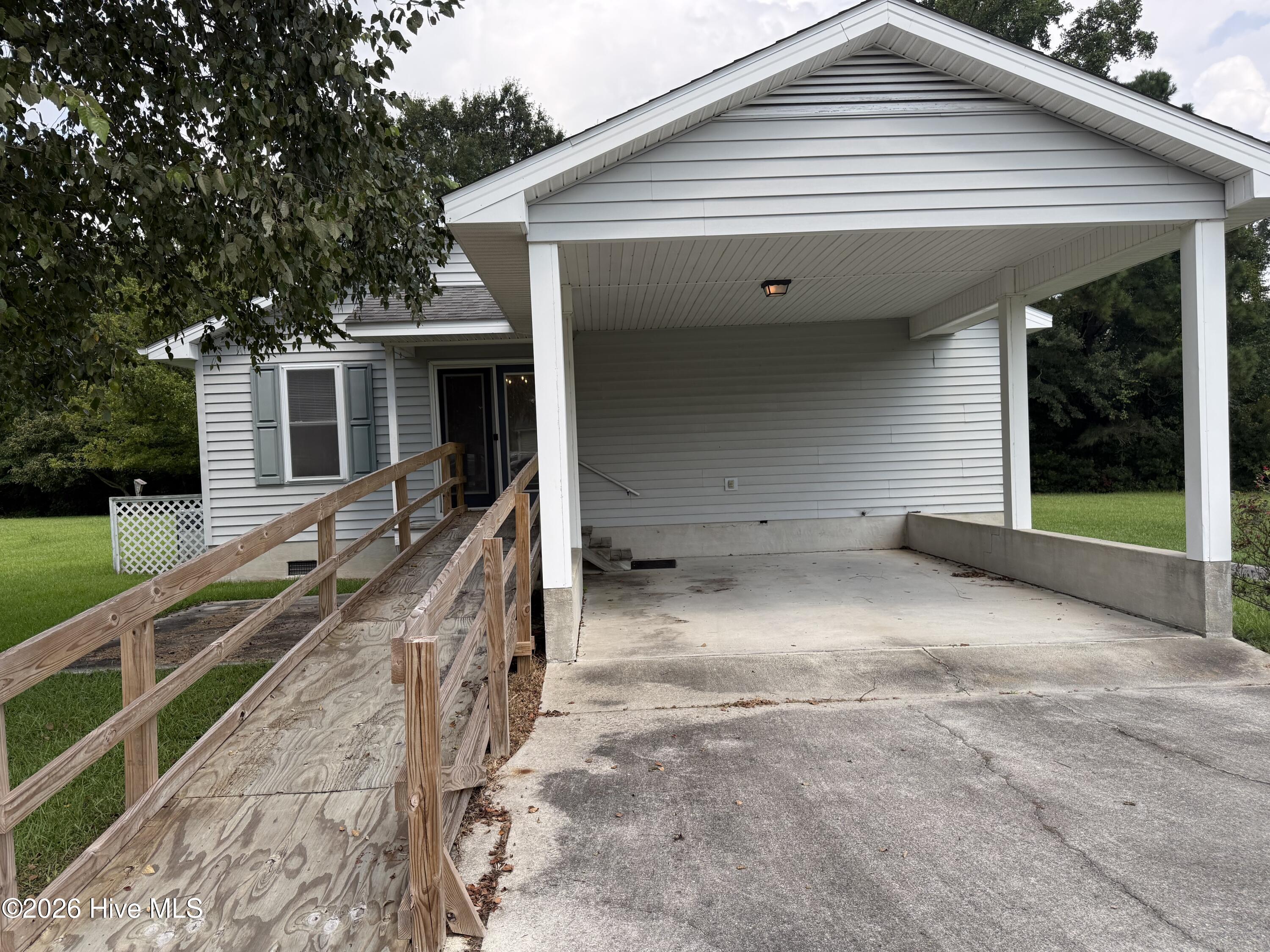 564 Alligator Loop Road Property Photo 25