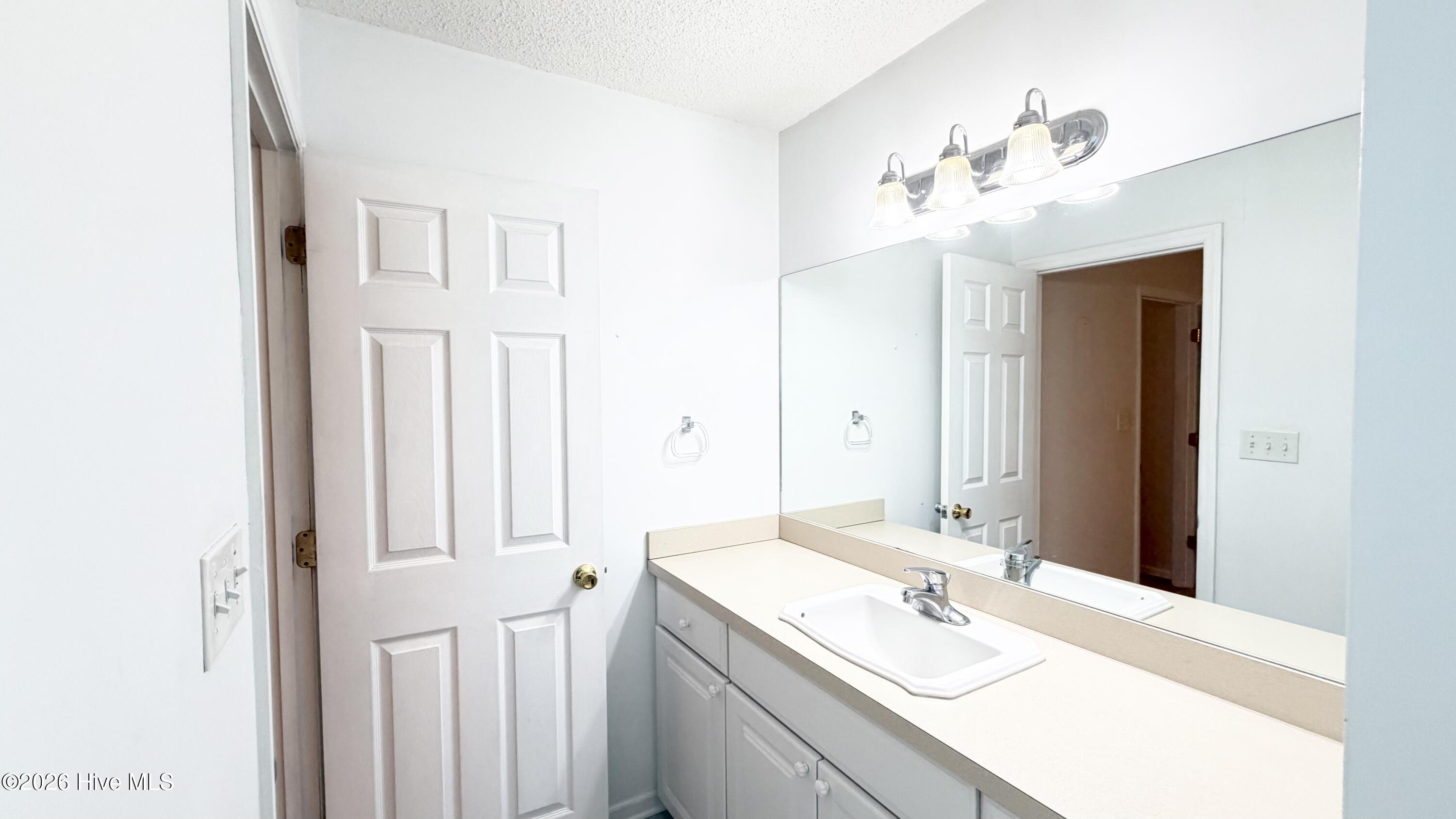 564 Alligator Loop Road Property Photo 27