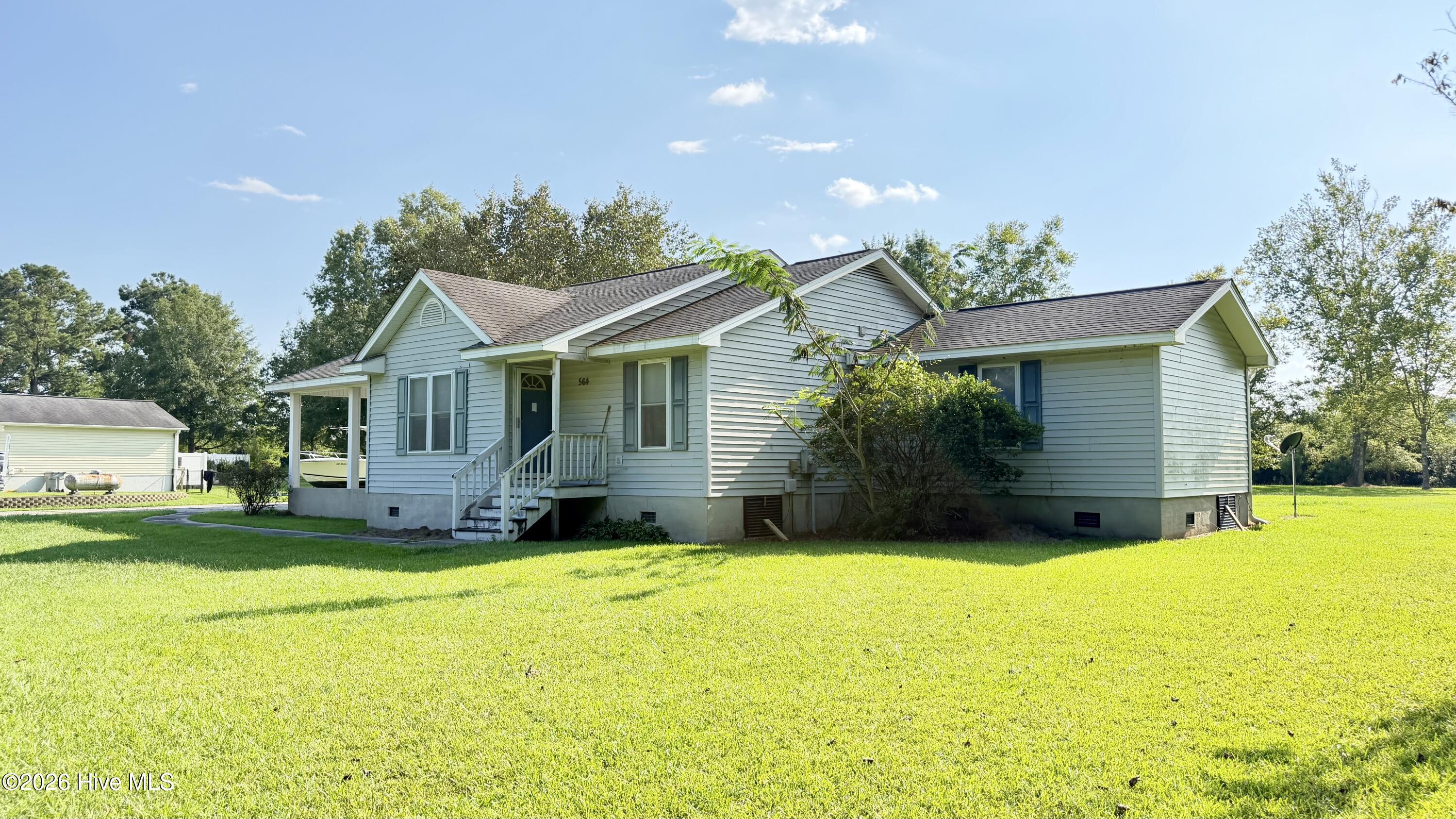 564 Alligator Loop Road Property Photo 32