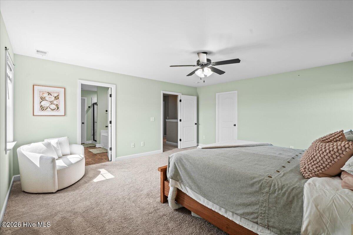 114 Castaway Court Property Photo 41