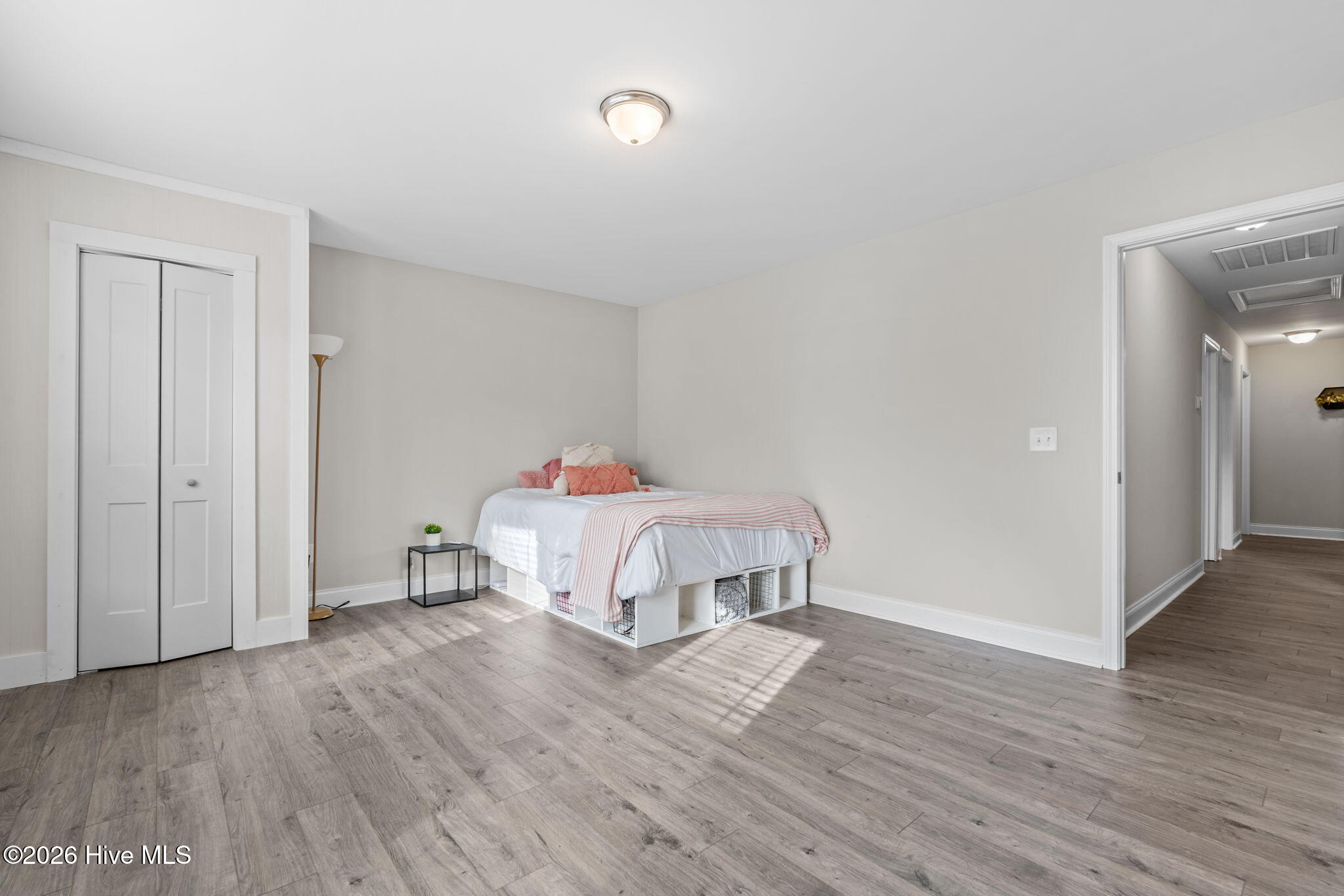 445 Lancaster Drive Property Photo 14