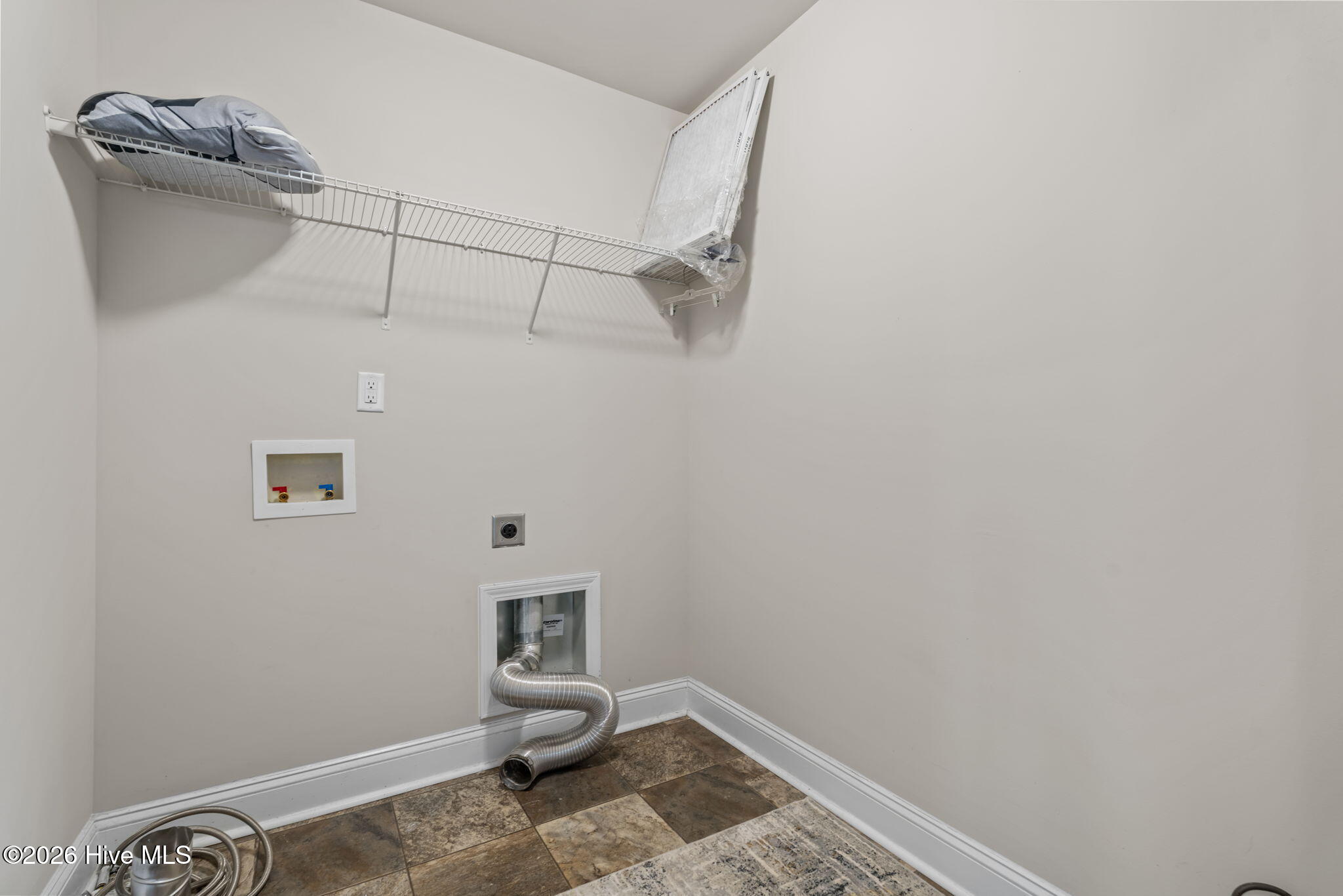 445 Lancaster Drive Property Photo 19