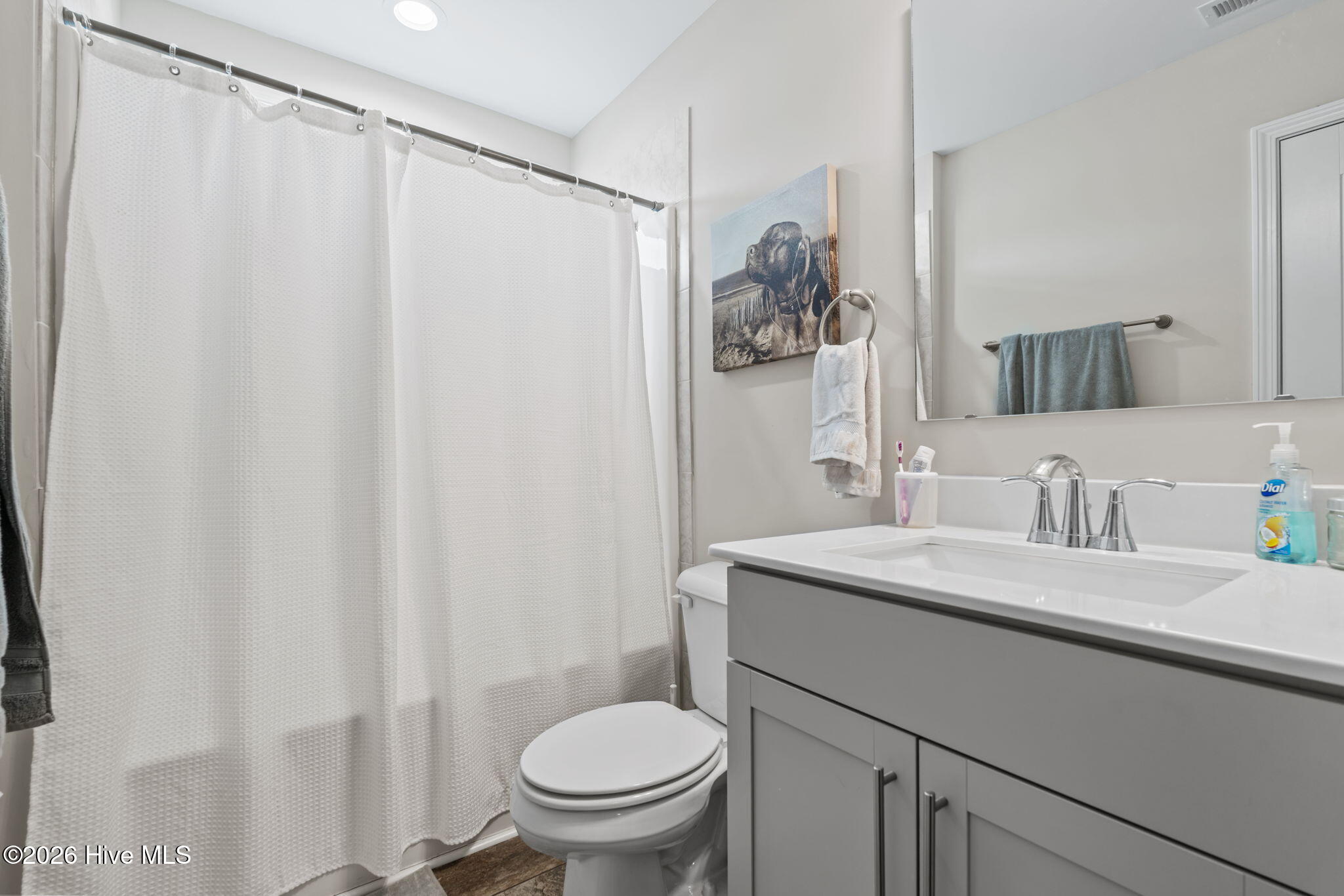 445 Lancaster Drive Property Photo 20