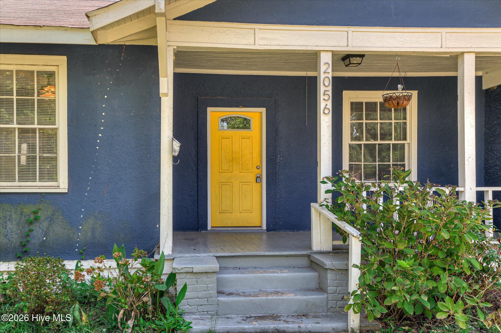 2056 Mcdowell Street Property Photo 5