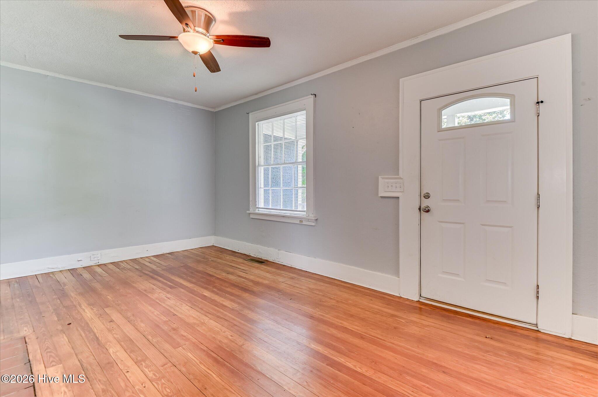 2056 Mcdowell Street Property Photo 9