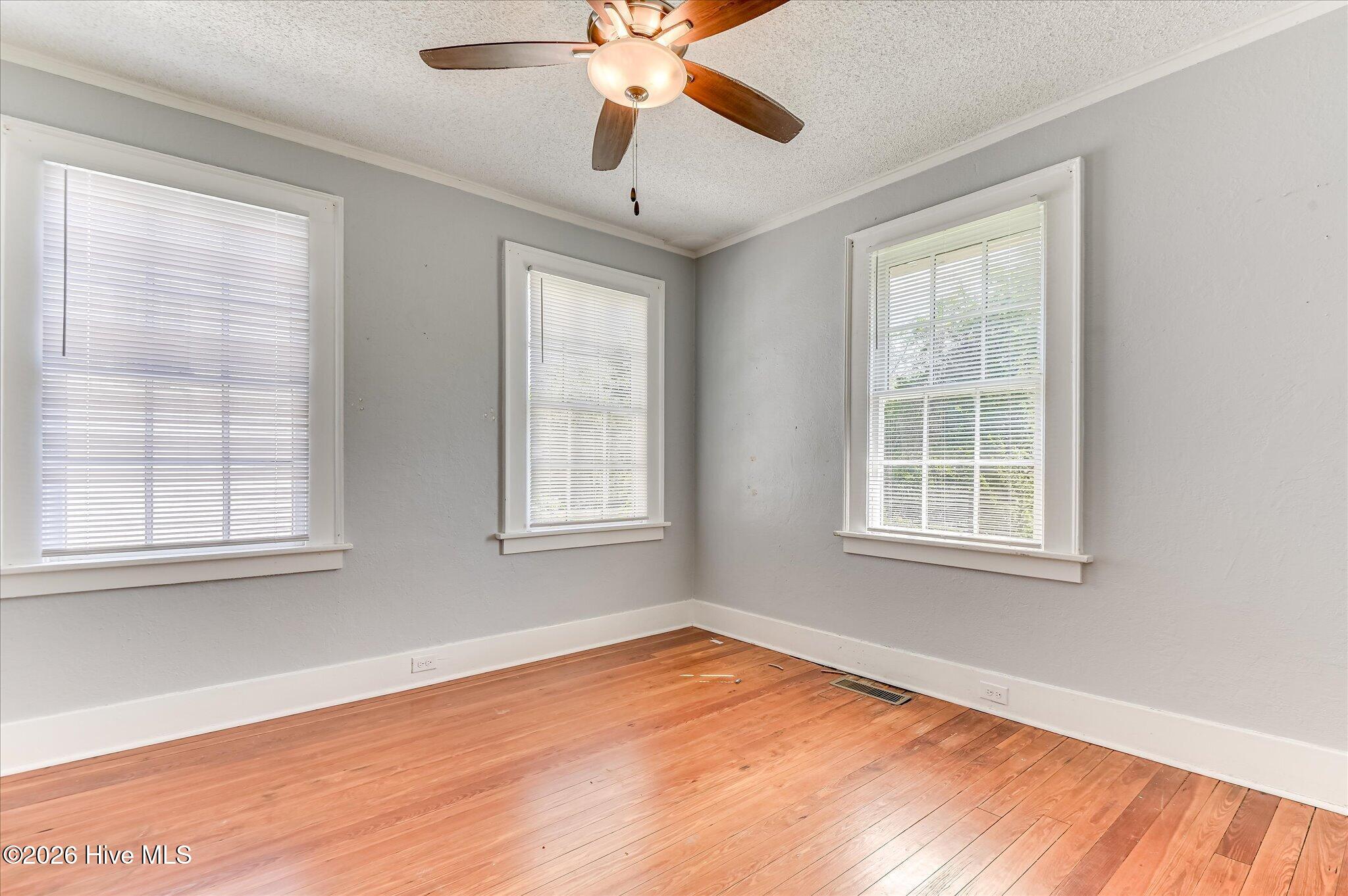 2056 Mcdowell Street Property Photo 37