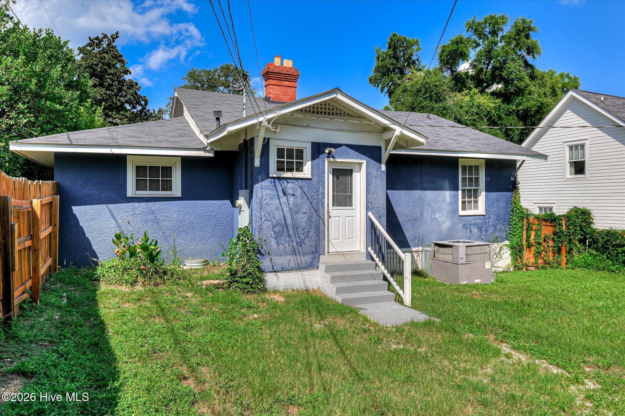 2056 Mcdowell Street Property Photo 41