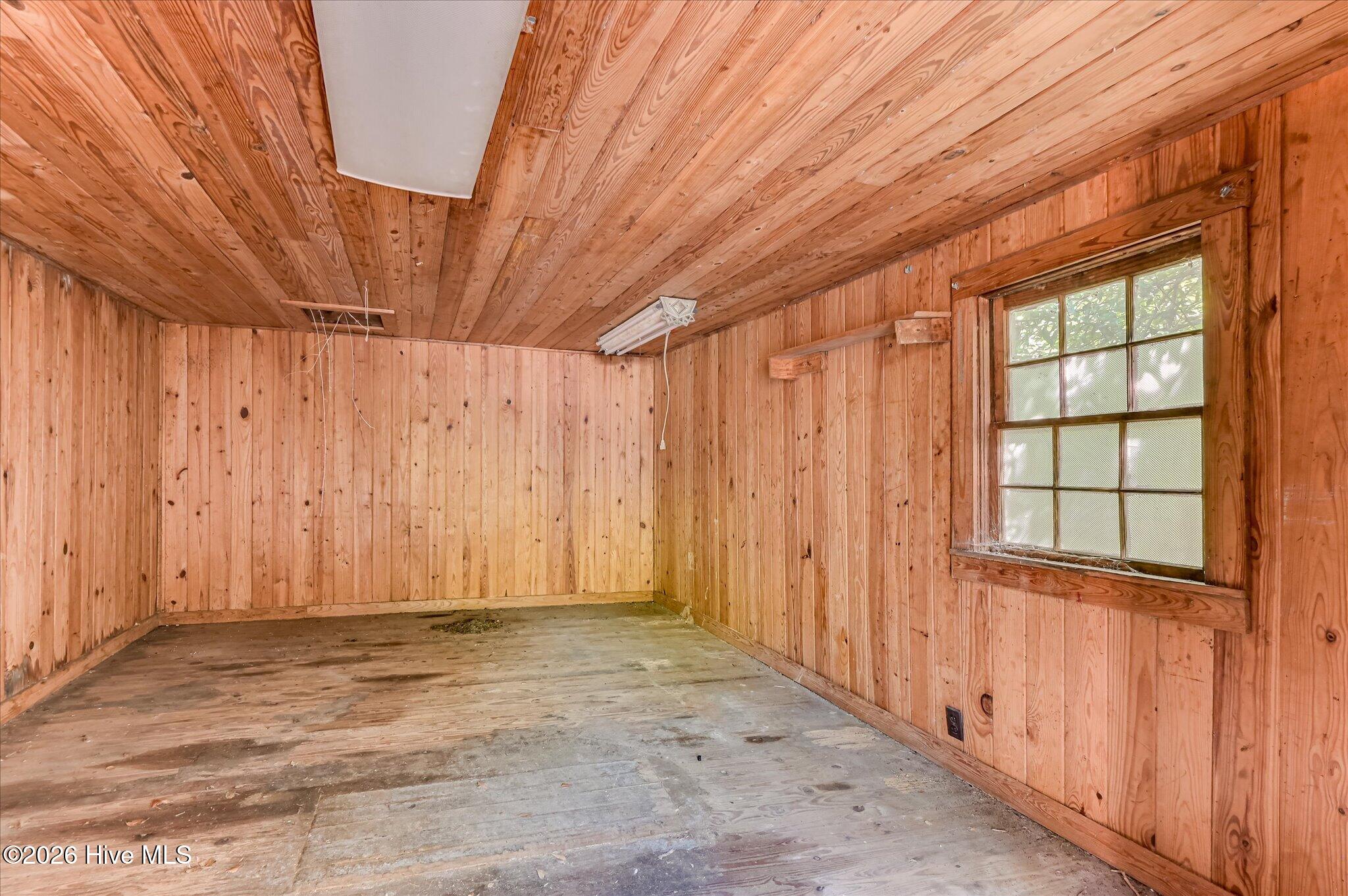 2056 Mcdowell Street Property Photo 46