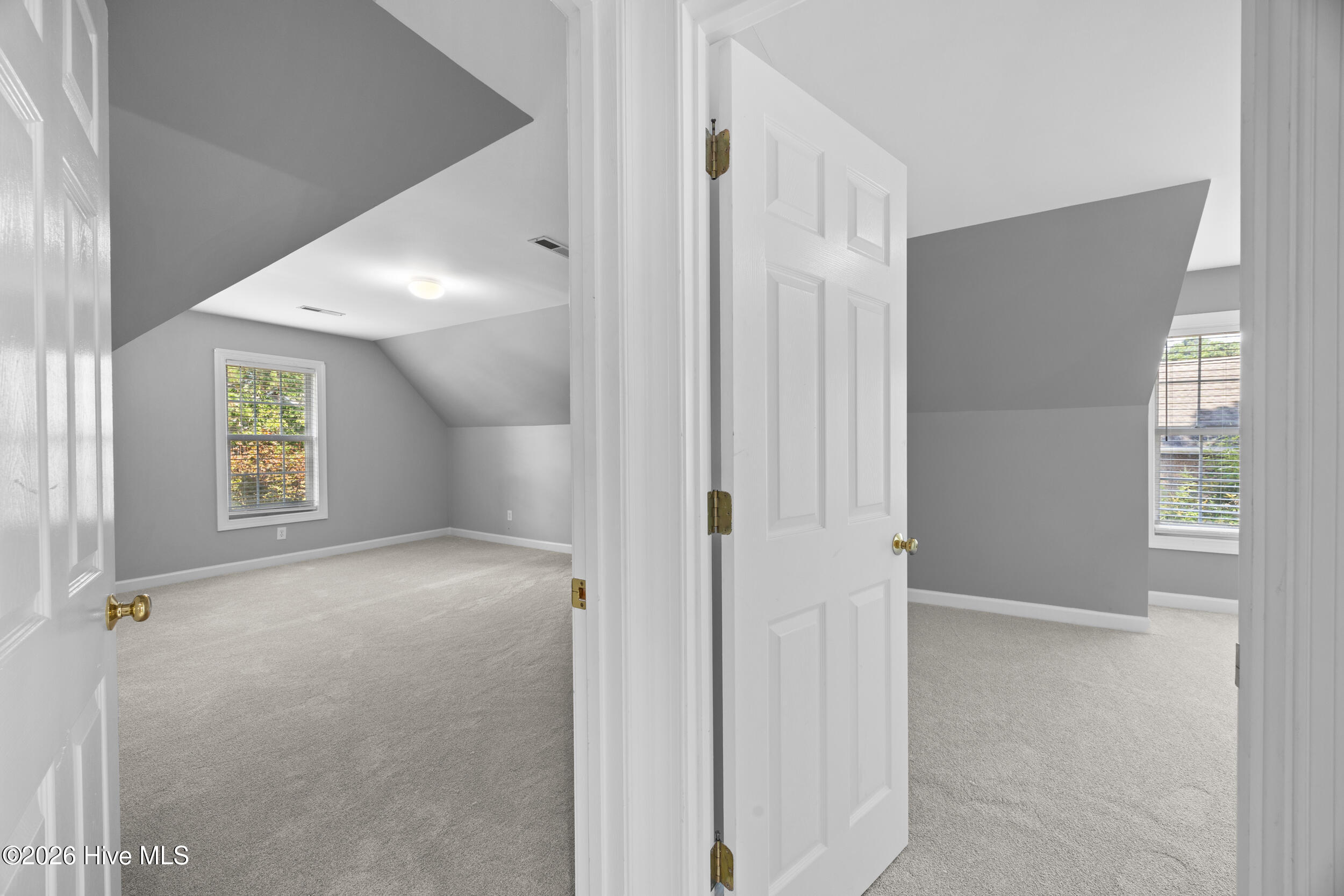 4728 Wedgefield Drive Property Photo 29