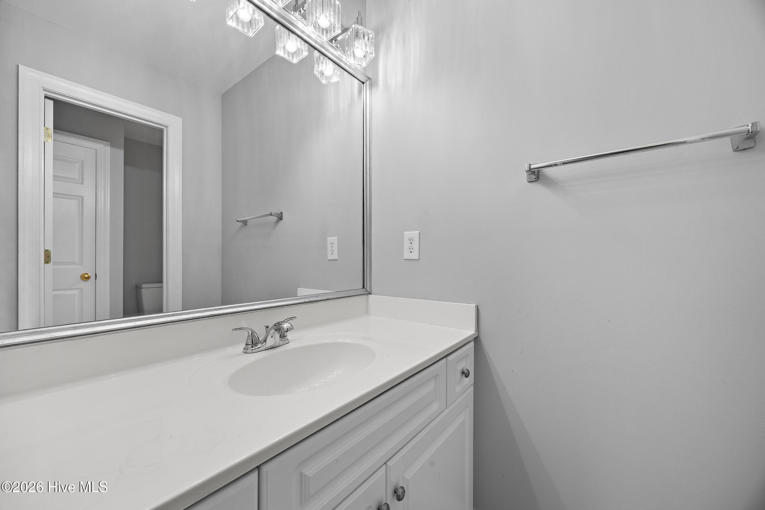 4728 Wedgefield Drive Property Photo 37