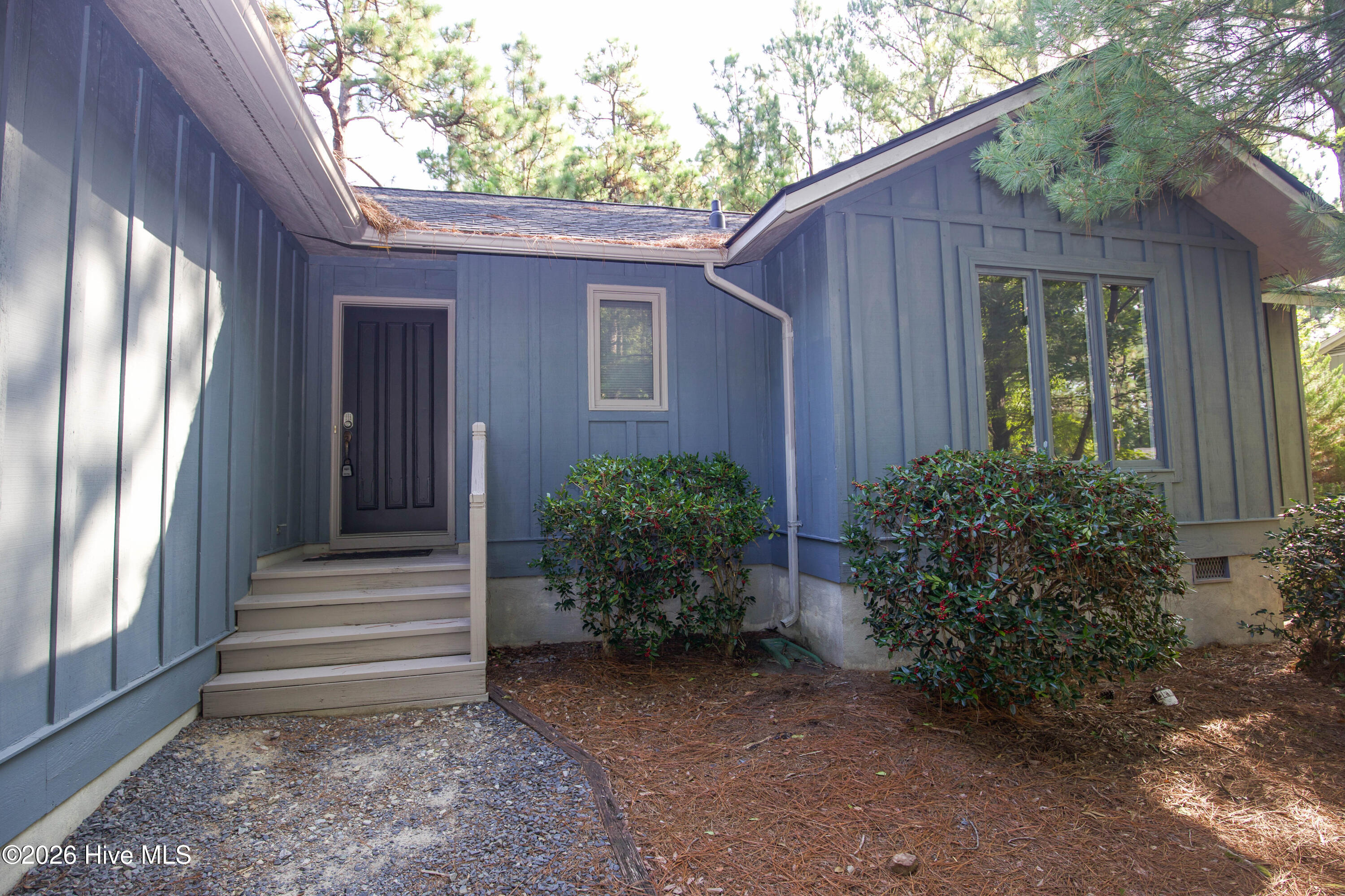 50 Surry Circle Circle N Property Photo 4