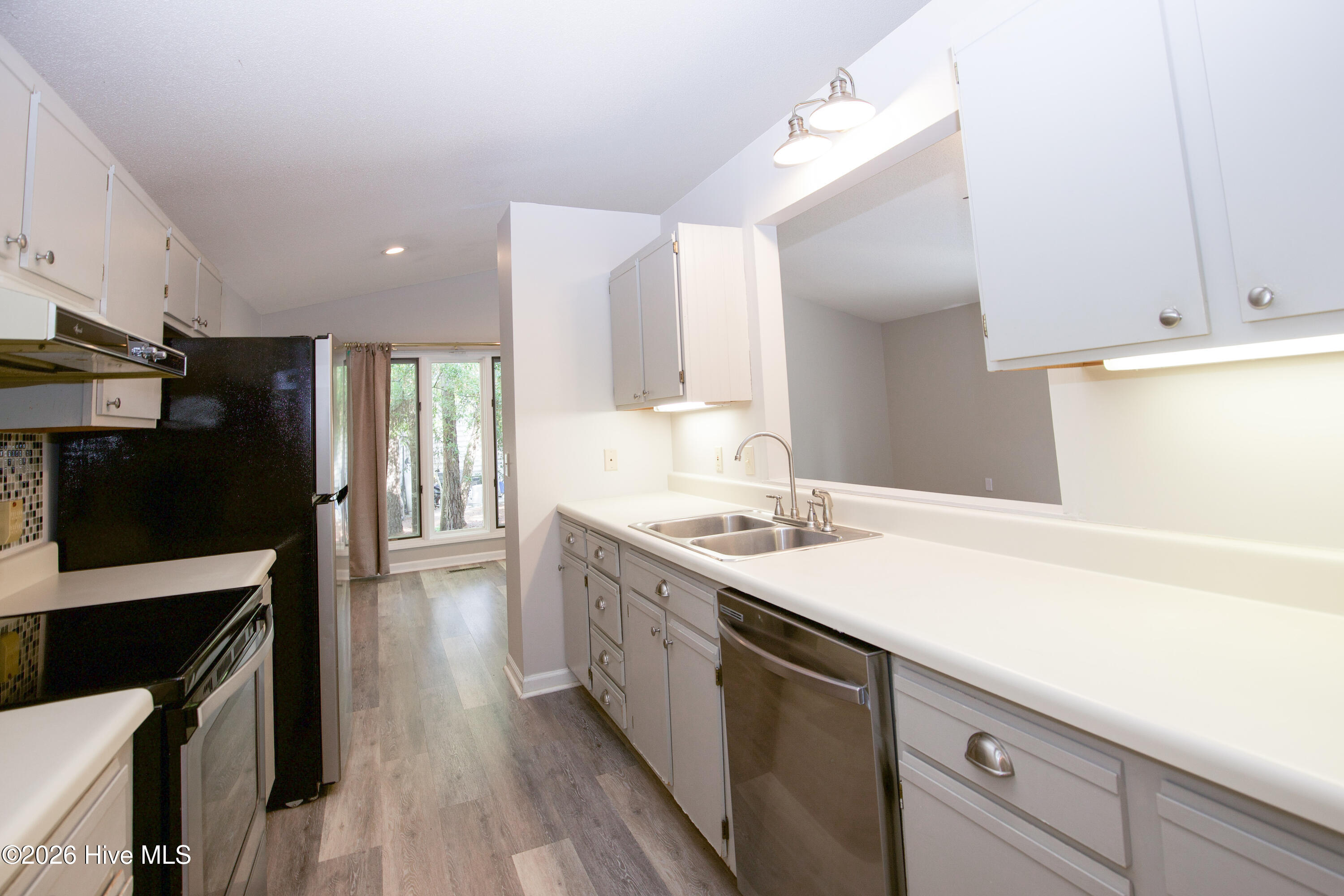 50 Surry Circle Circle N Property Photo 17